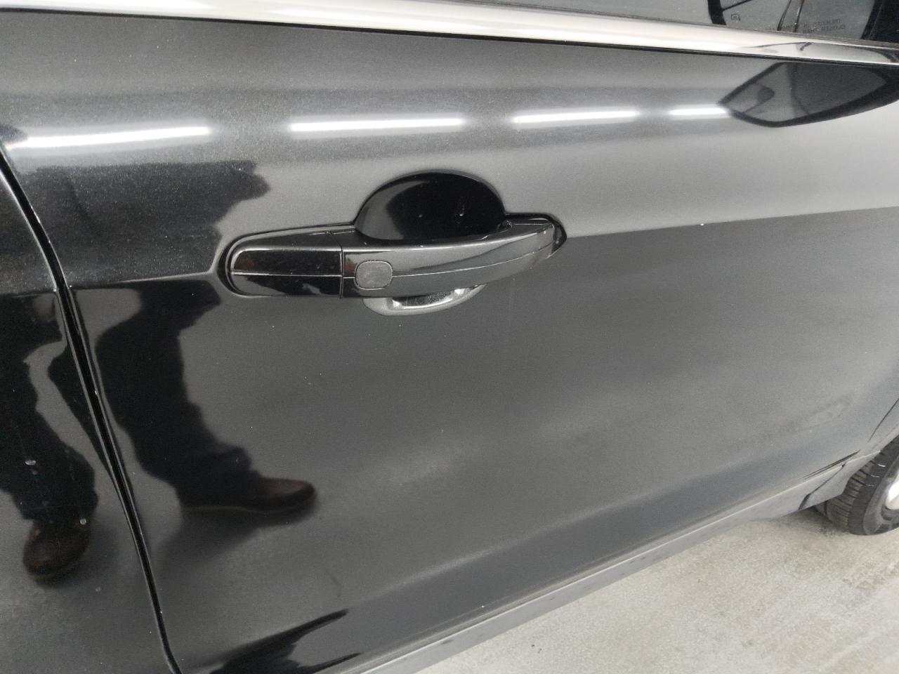 2014 Ford Escape Titanium Black vin: 1FMCU9J93EUA07796 Damage: Right Front Door, Chipped, 4