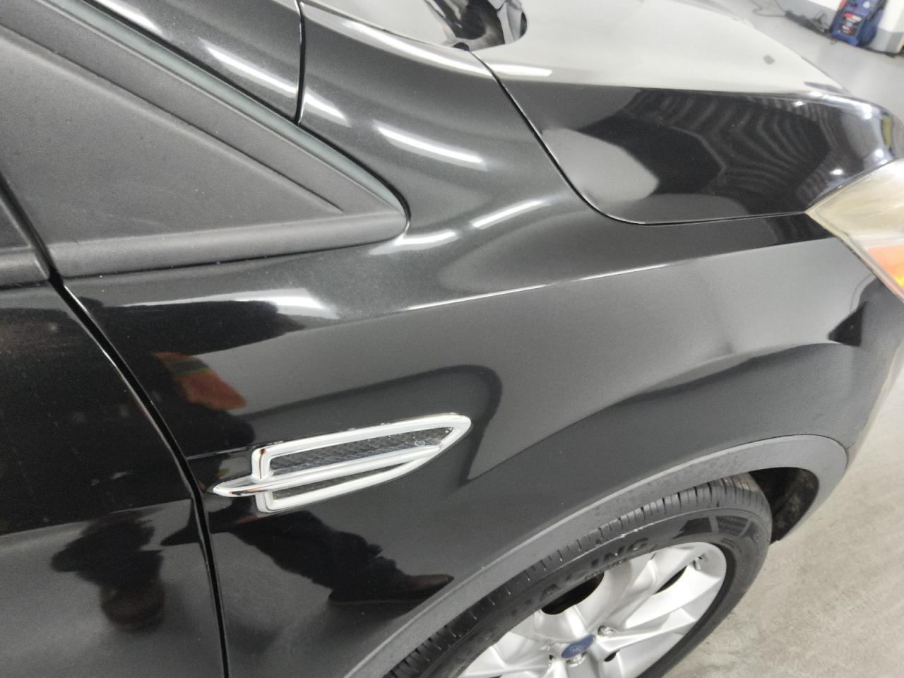 2014 Ford Escape Titanium Black vin: 1FMCU9J93EUA07796 Damage: Right Front Fender, Chipped, 3