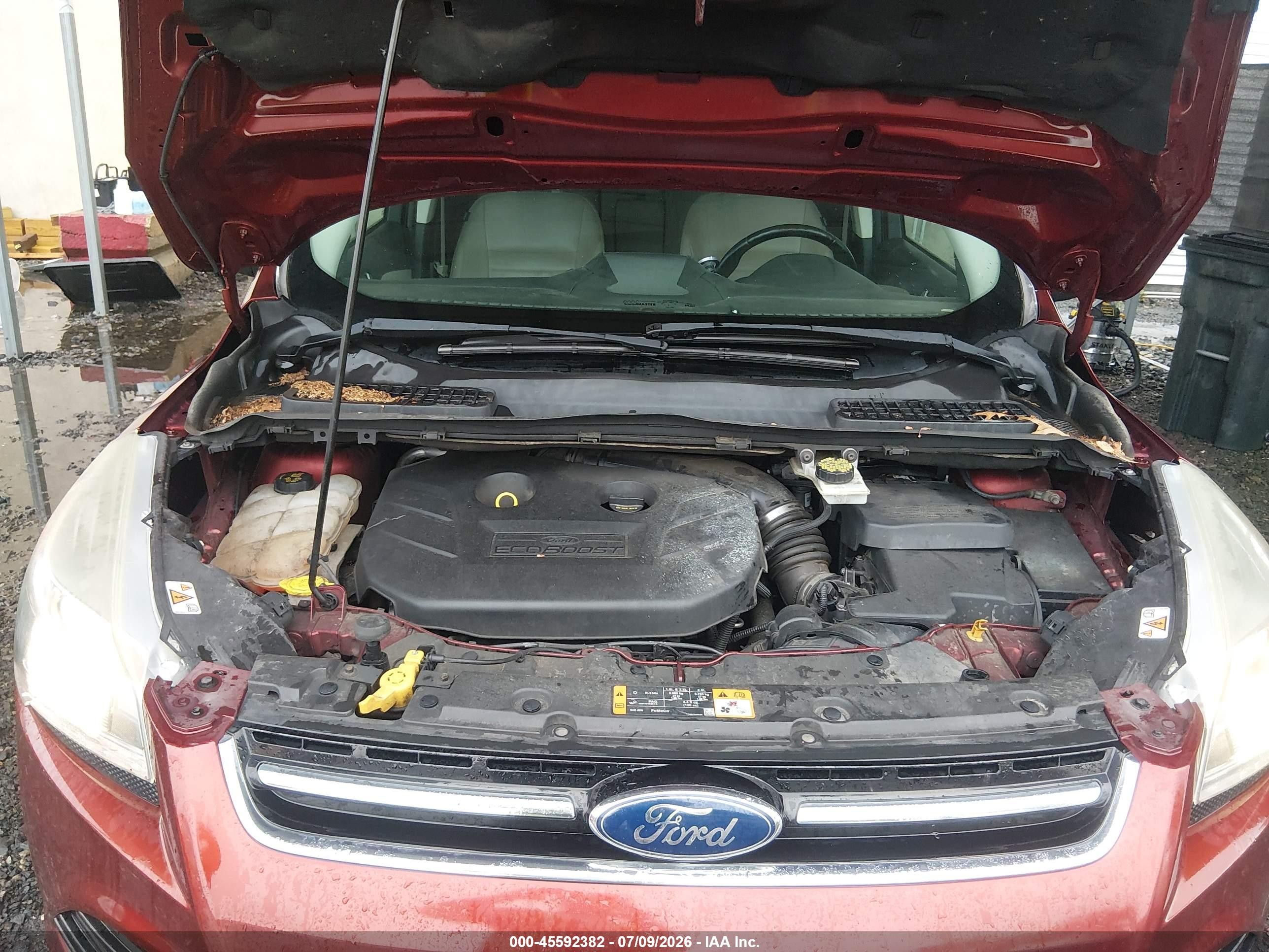 2014 Ford Escape Titanium Red vin: 1FMCU9J93EUA19799