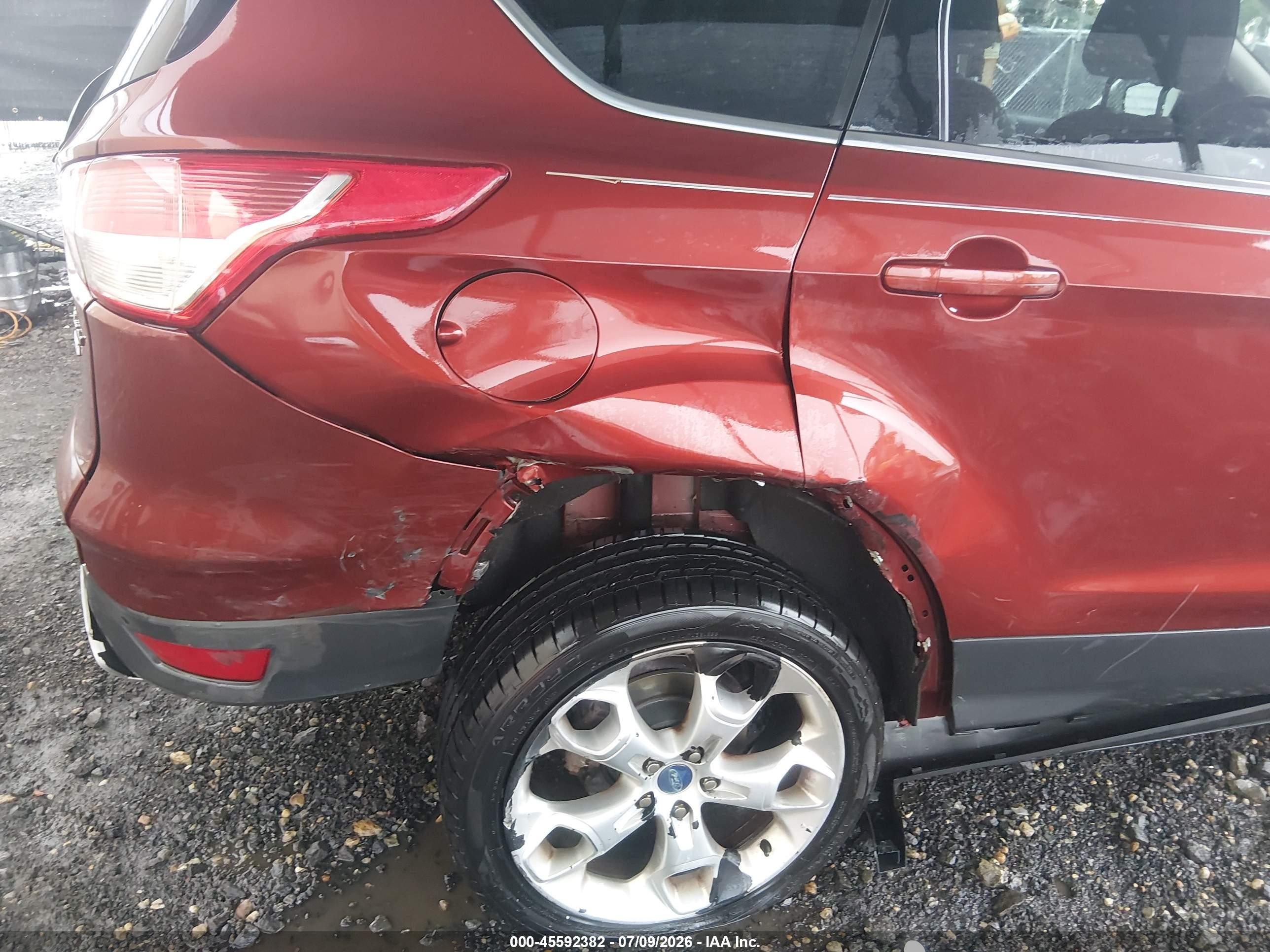 2014 Ford Escape Titanium Red vin: 1FMCU9J93EUA19799