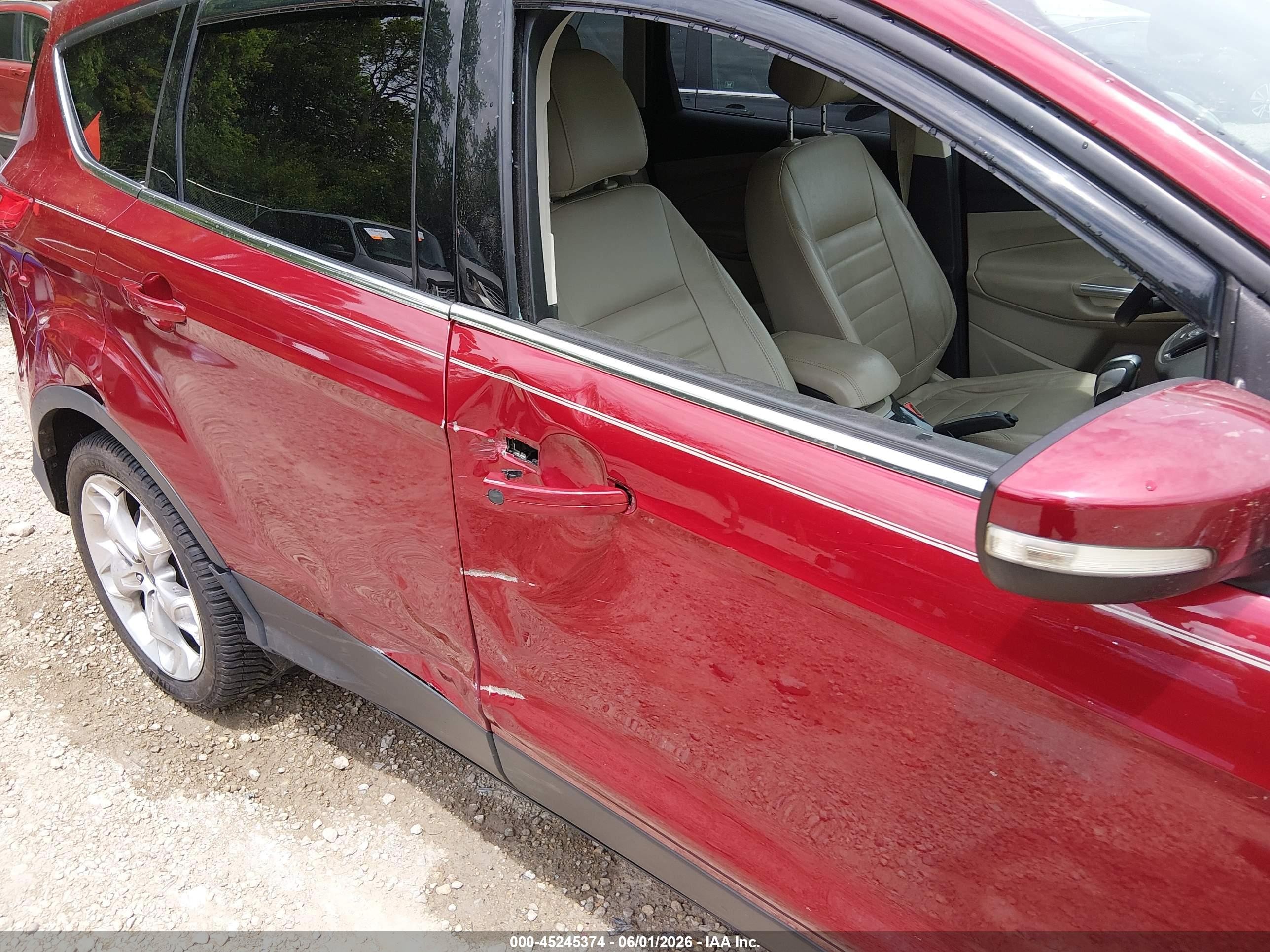 2014 Ford Escape Titanium Красный vin: 1FMCU9J93EUA60224