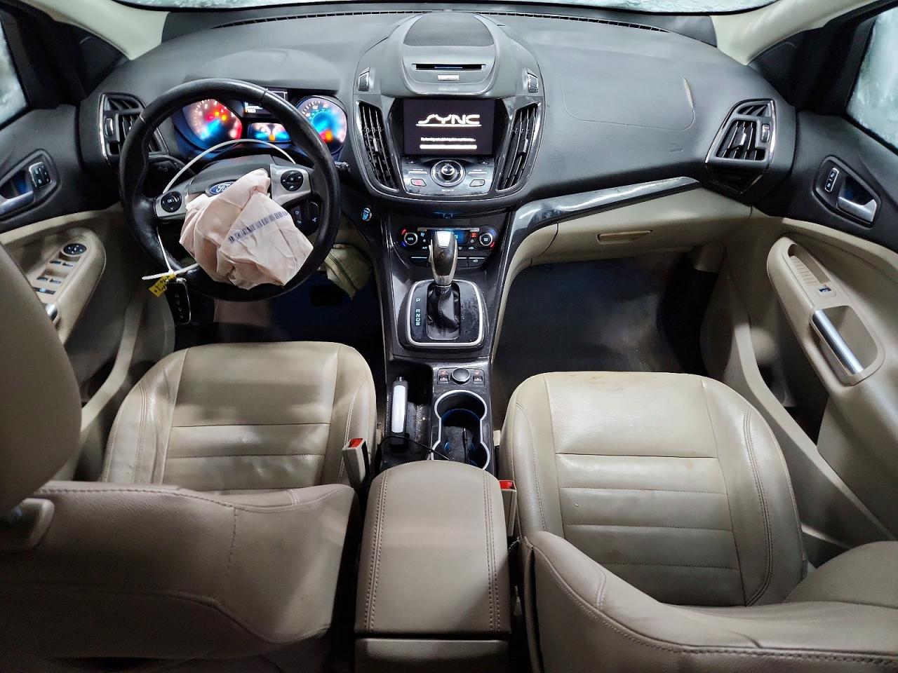 2014 Ford Escape Titanium Burgundy vin: 1FMCU9J93EUA92347