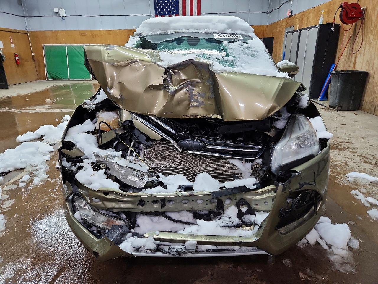 2014 Ford Escape Titanium Burgundy vin: 1FMCU9J93EUA92347