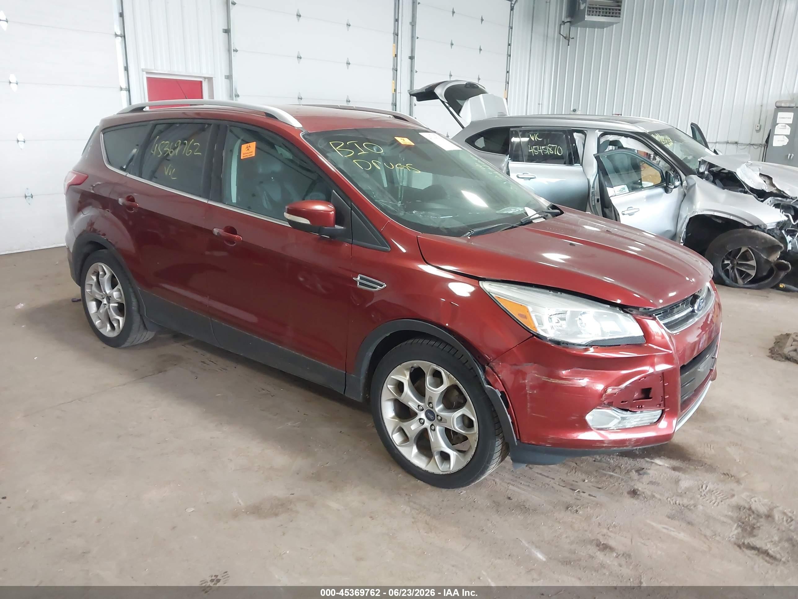 2014 Ford Escape Titanium Red vin: 1FMCU9J93EUB63398