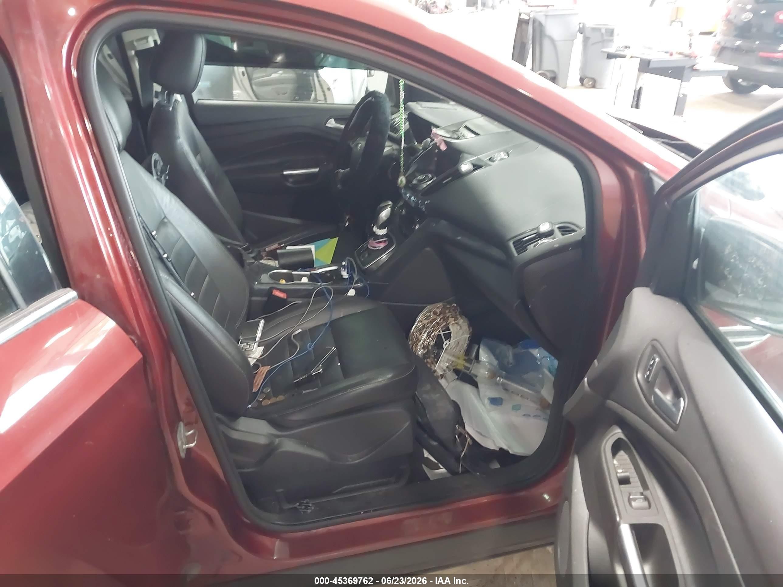 2014 Ford Escape Titanium Red vin: 1FMCU9J93EUB63398