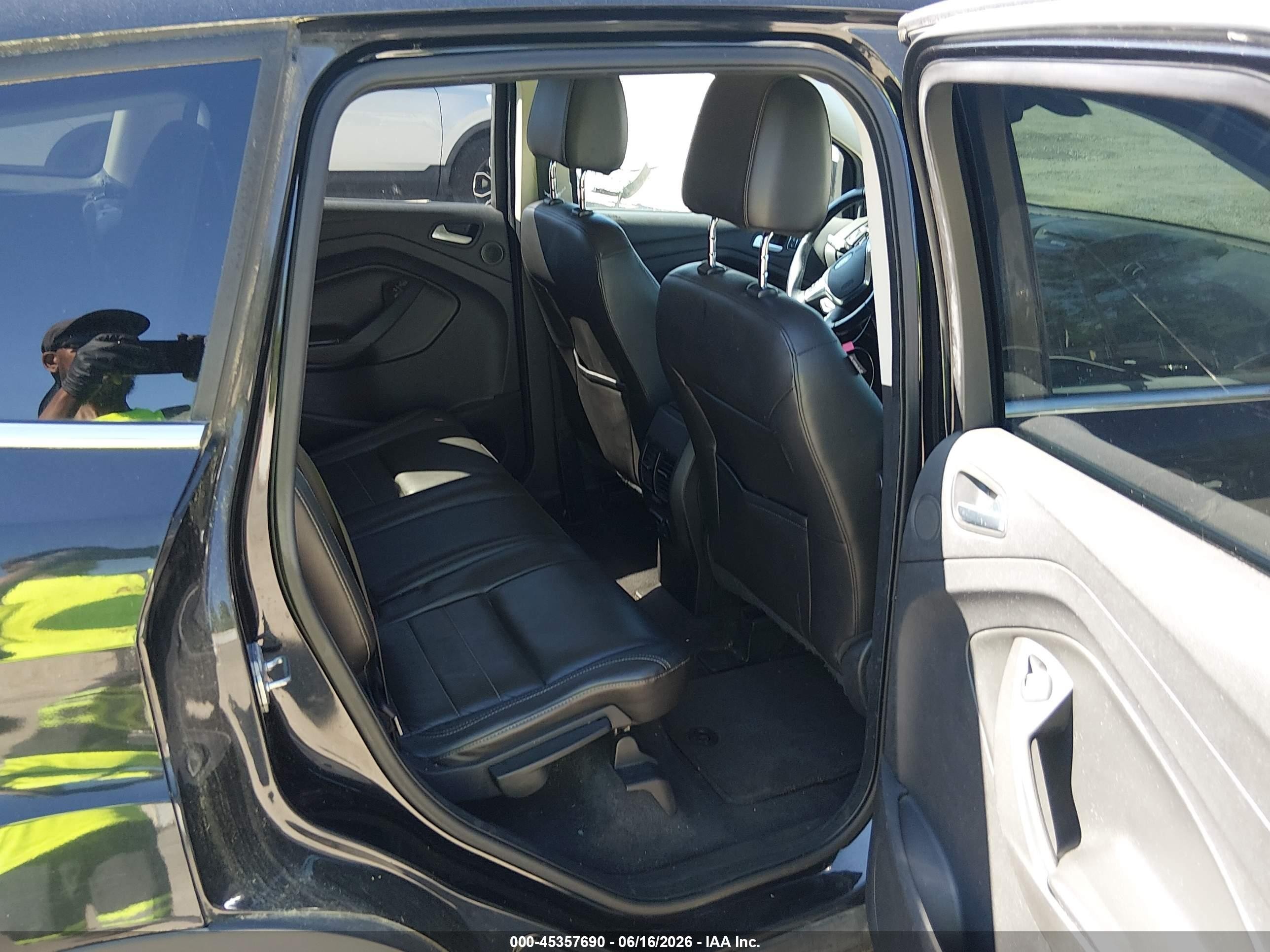 2014 Ford Escape Titanium Black vin: 1FMCU9J93EUB91136
