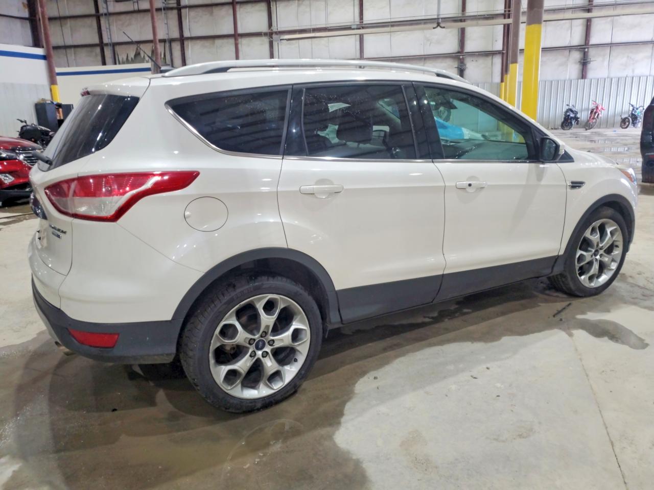2014 Ford Escape Titanium White vin: 1FMCU9J93EUC11837