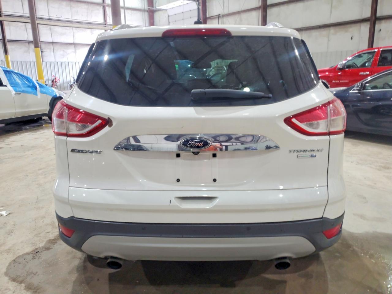 2014 Ford Escape Titanium White vin: 1FMCU9J93EUC11837
