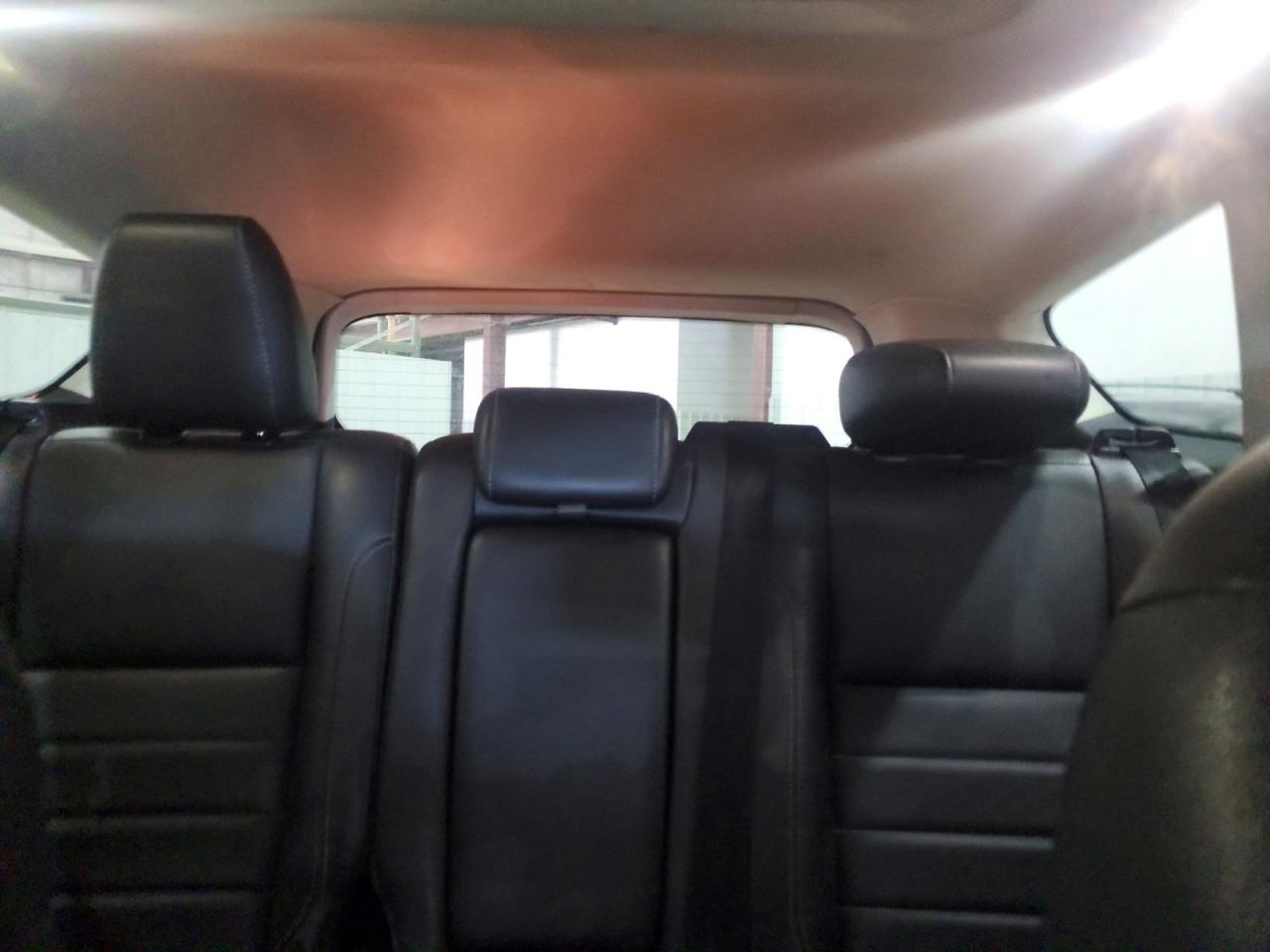 2014 Ford Escape Titanium White vin: 1FMCU9J93EUC11837