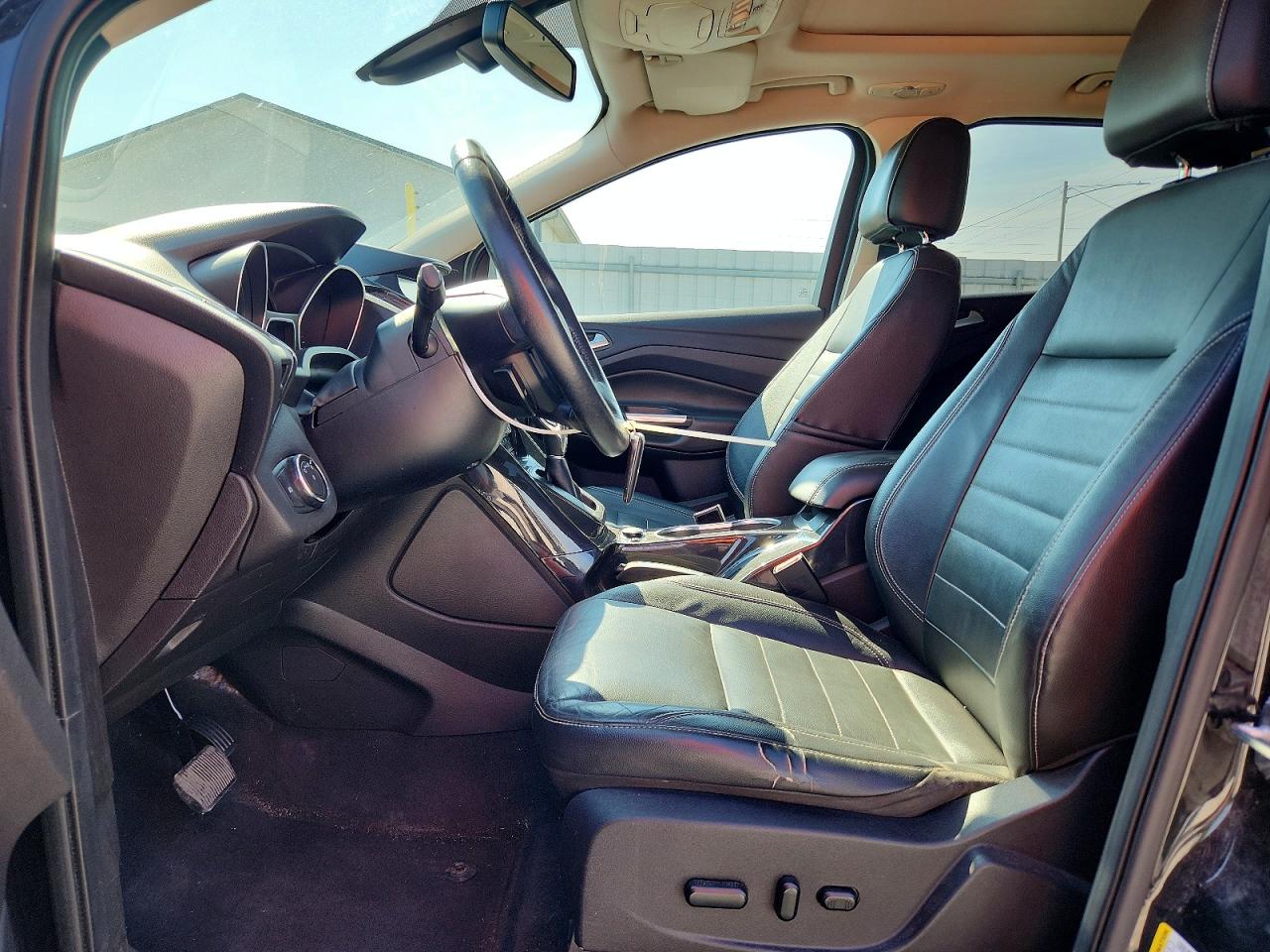 2014 Ford Escape Titanium Черный vin: 1FMCU9J93EUD00971