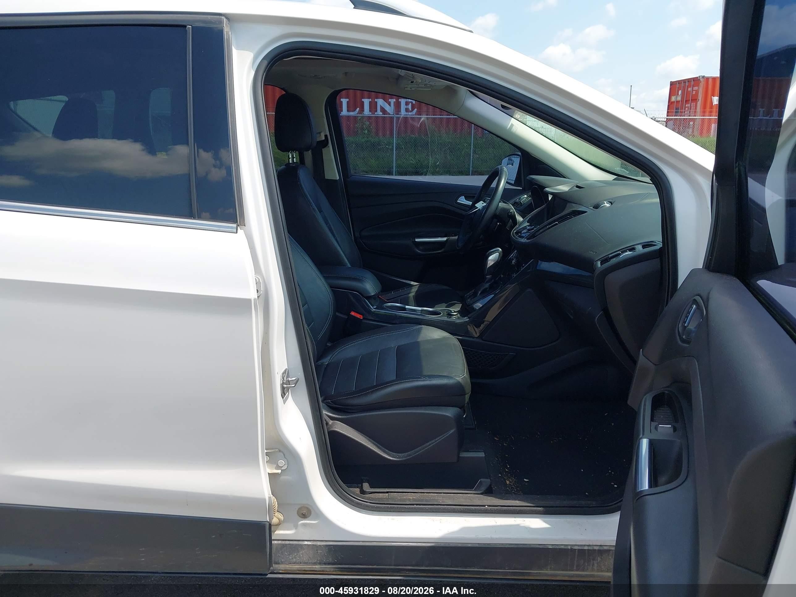 2014 Ford Escape Titanium White vin: 1FMCU9J93EUD80076