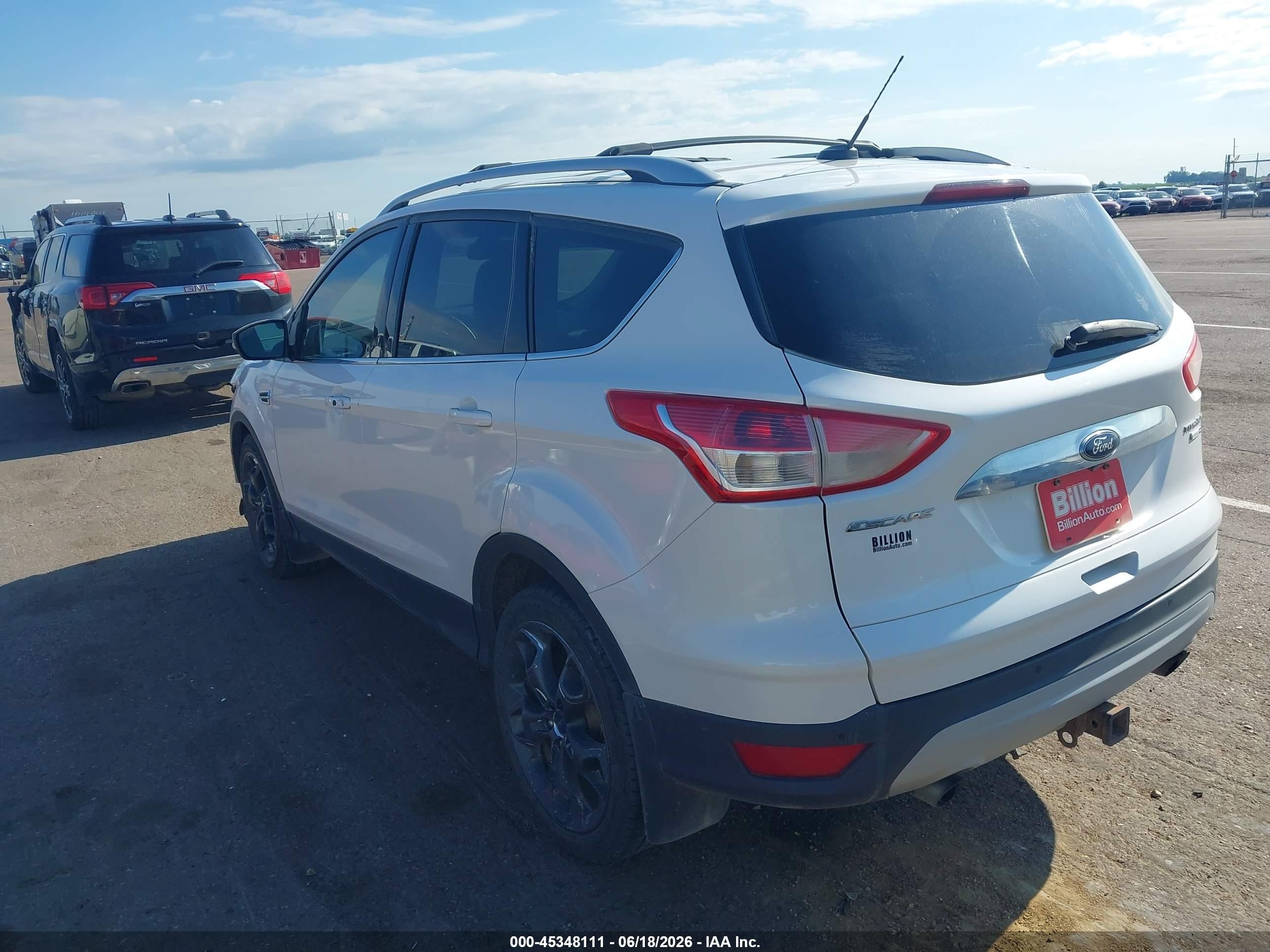 2014 Ford Escape Titanium White vin: 1FMCU9J93EUE40566
