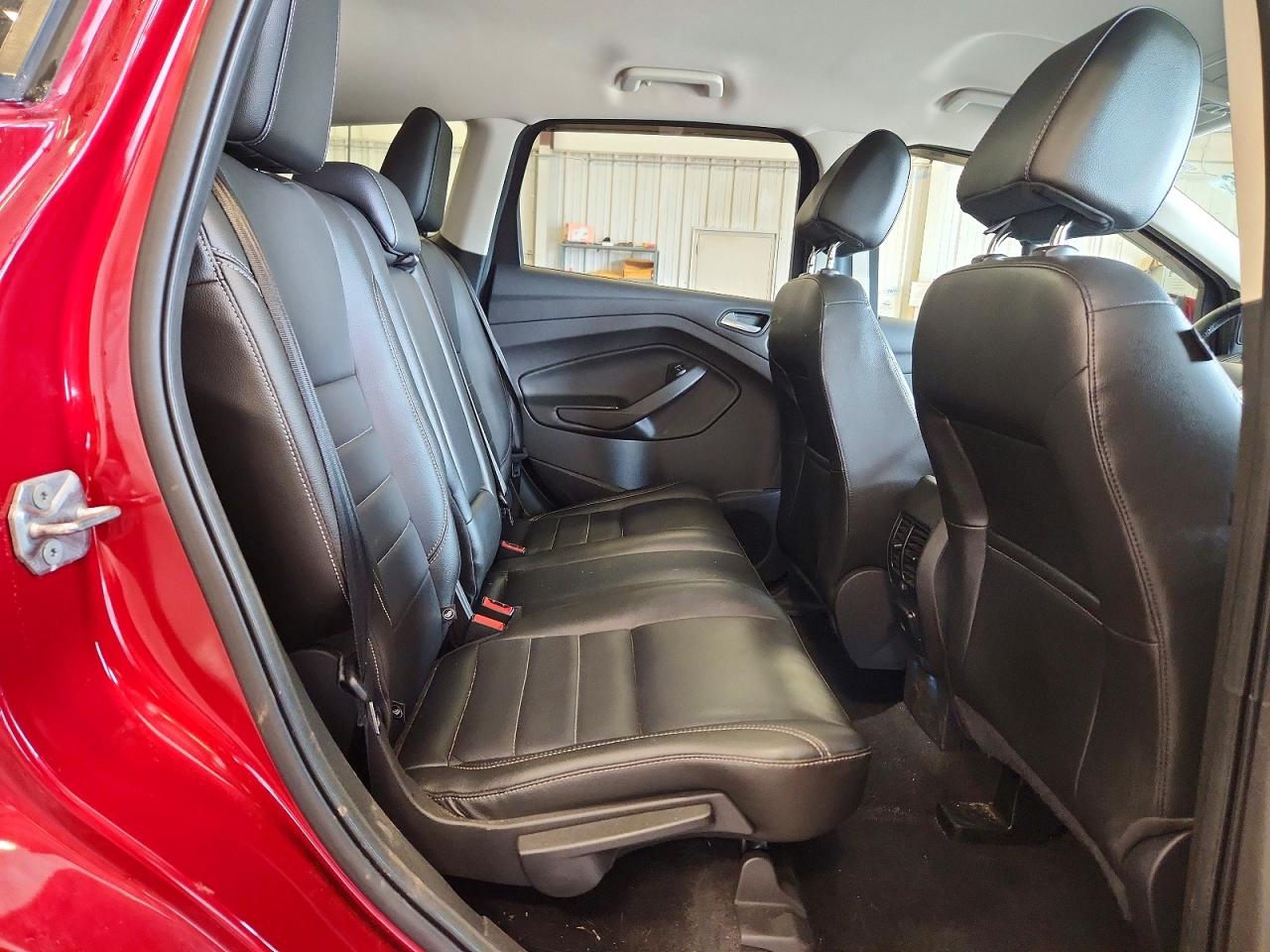 2015 Ford Escape Titanium Red vin: 1FMCU9J93FUA78952