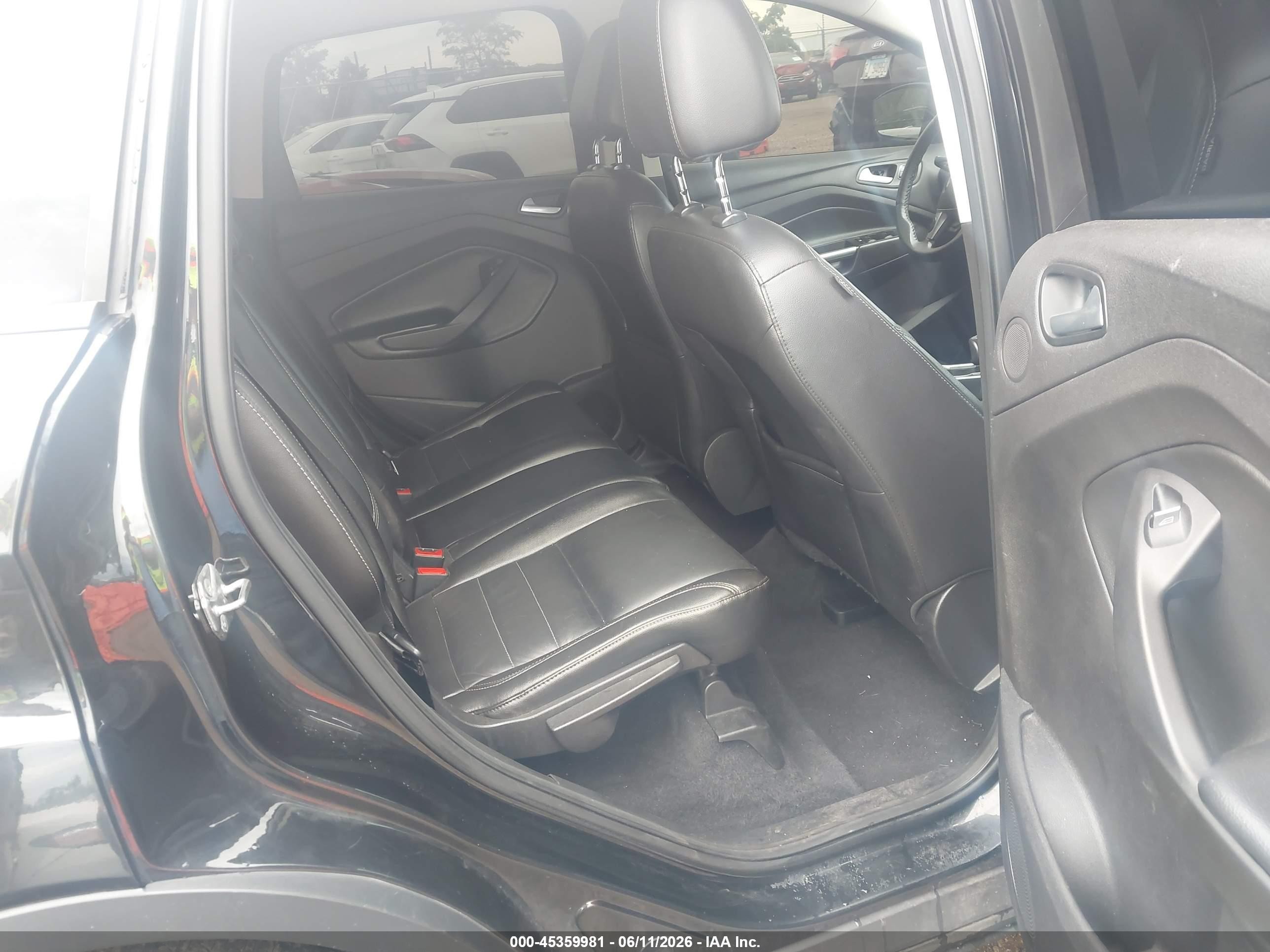 2015 Ford Escape Titanium Black vin: 1FMCU9J93FUB92675