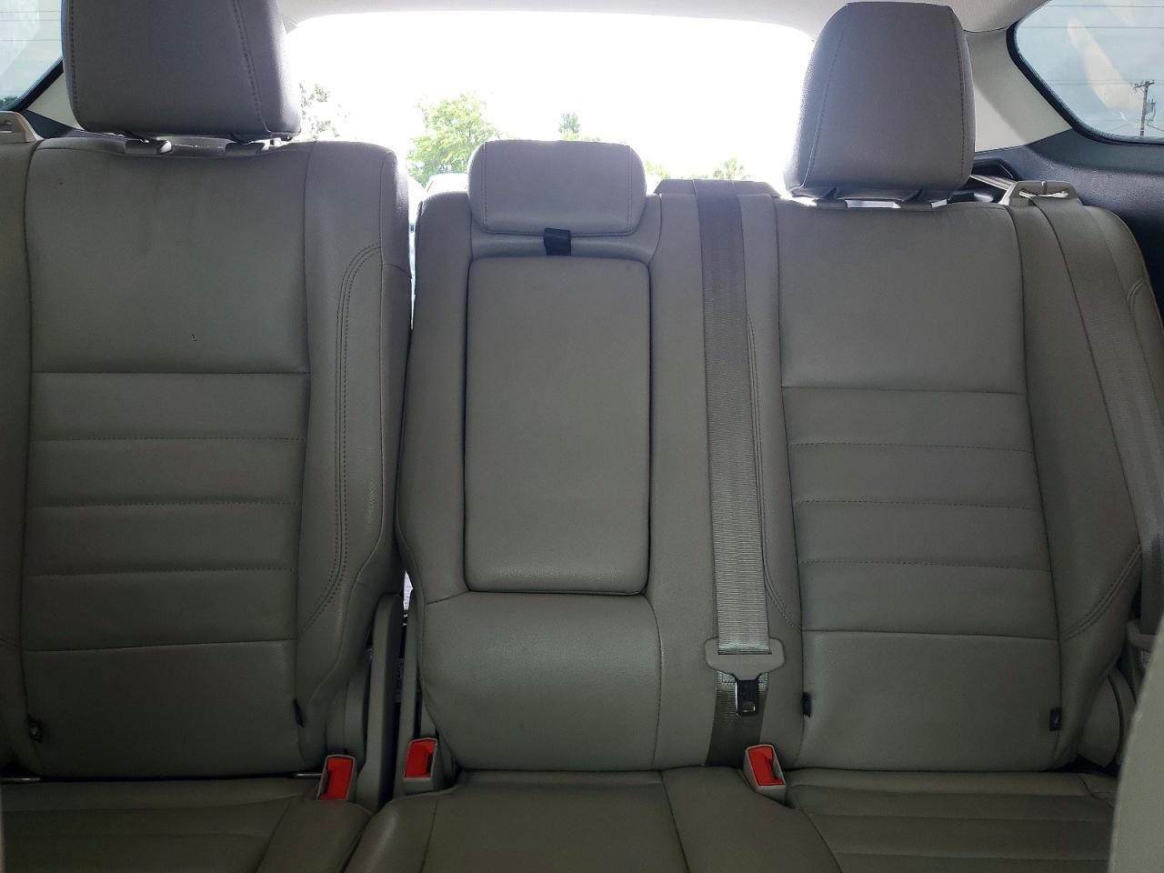2015 Ford Escape Titanium White vin: 1FMCU9J93FUC01486