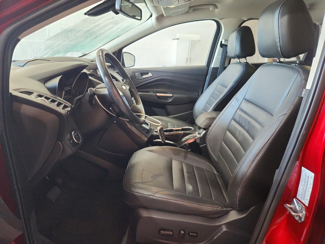 2015 Ford Escape Titanium Red vin: 1FMCU9J93FUC52972
