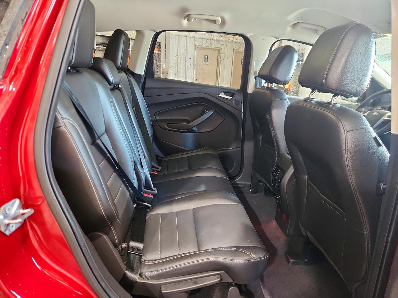 2015 Ford Escape Titanium Red vin: 1FMCU9J93FUC52972