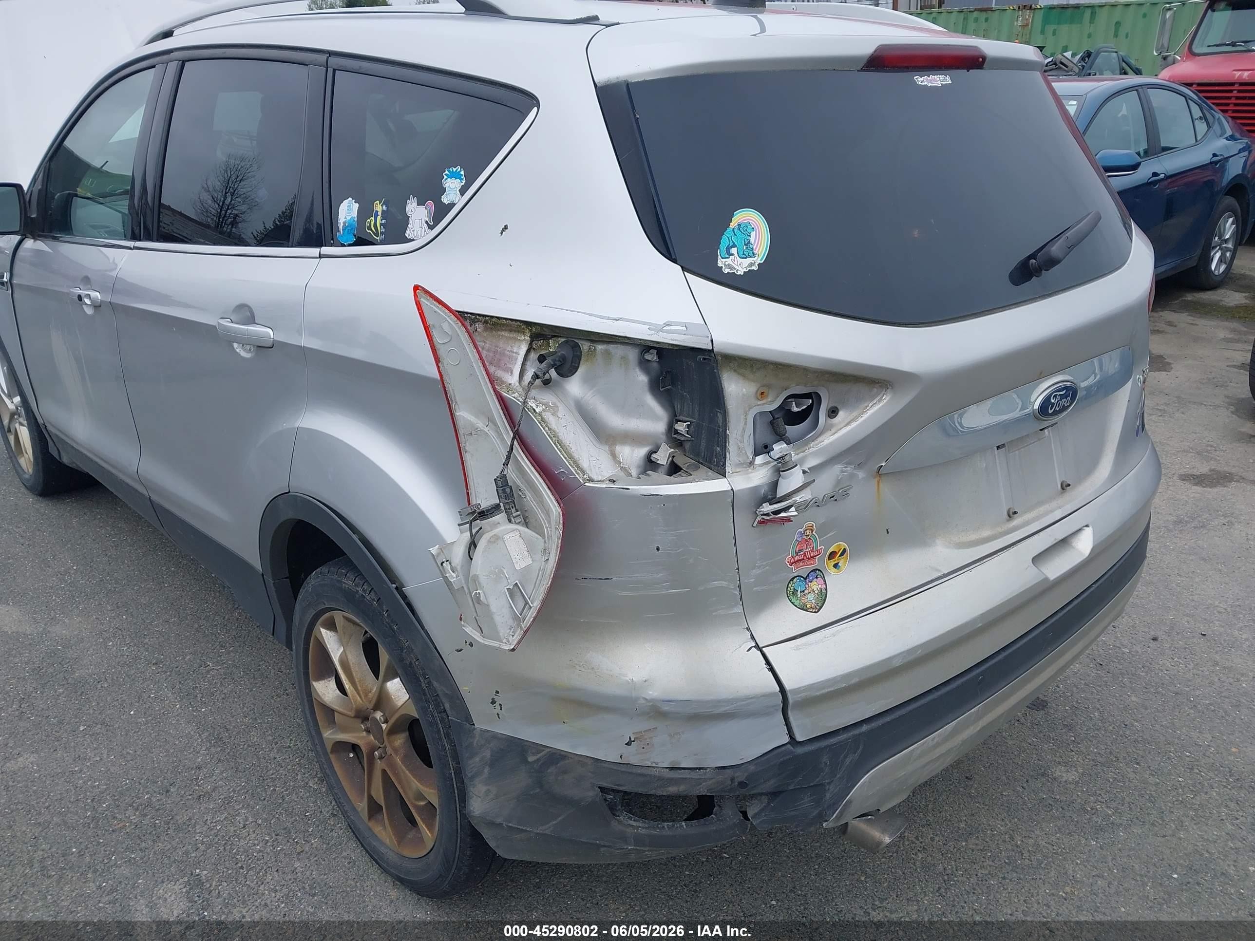 2016 Ford Escape Titanium Silver vin: 1FMCU9J93GUA22396