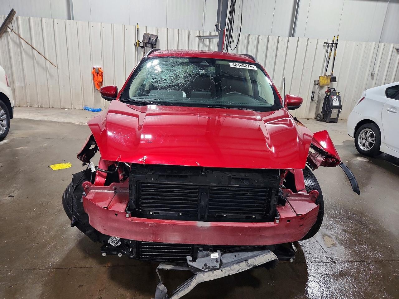 2020 Ford Escape Titanium Red vin: 1FMCU9J93LUC64969