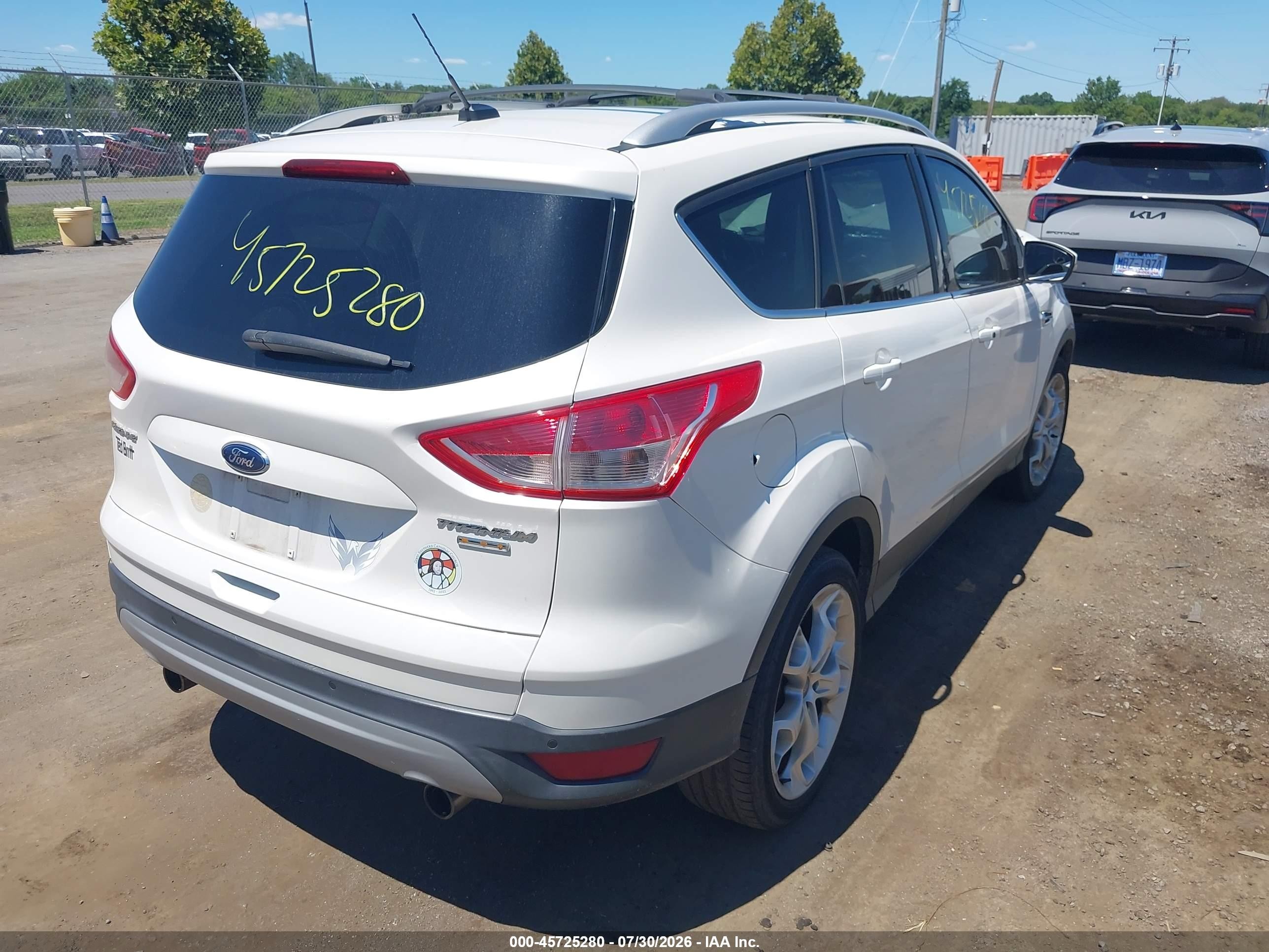 2013 Ford Escape Titanium White vin: 1FMCU9J94DUB05783