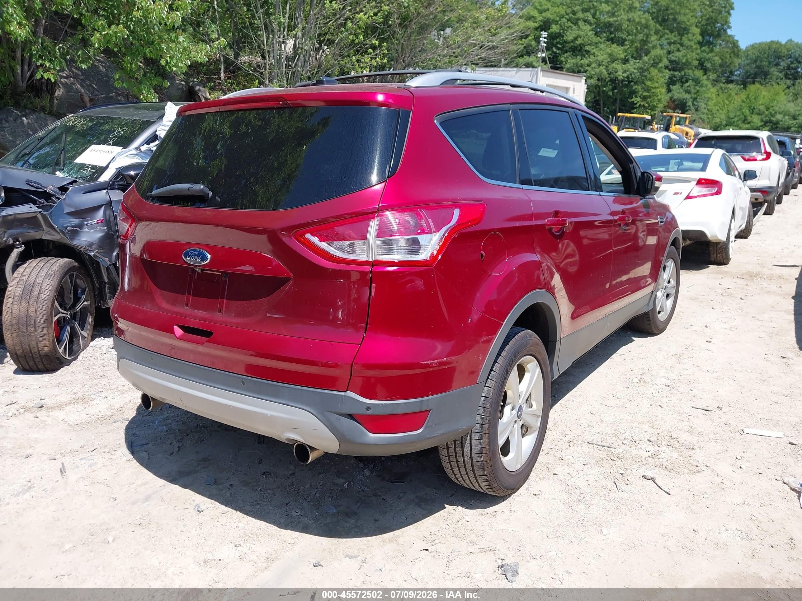 2013 Ford Escape Titanium Burgundy vin: 1FMCU9J94DUB49380
