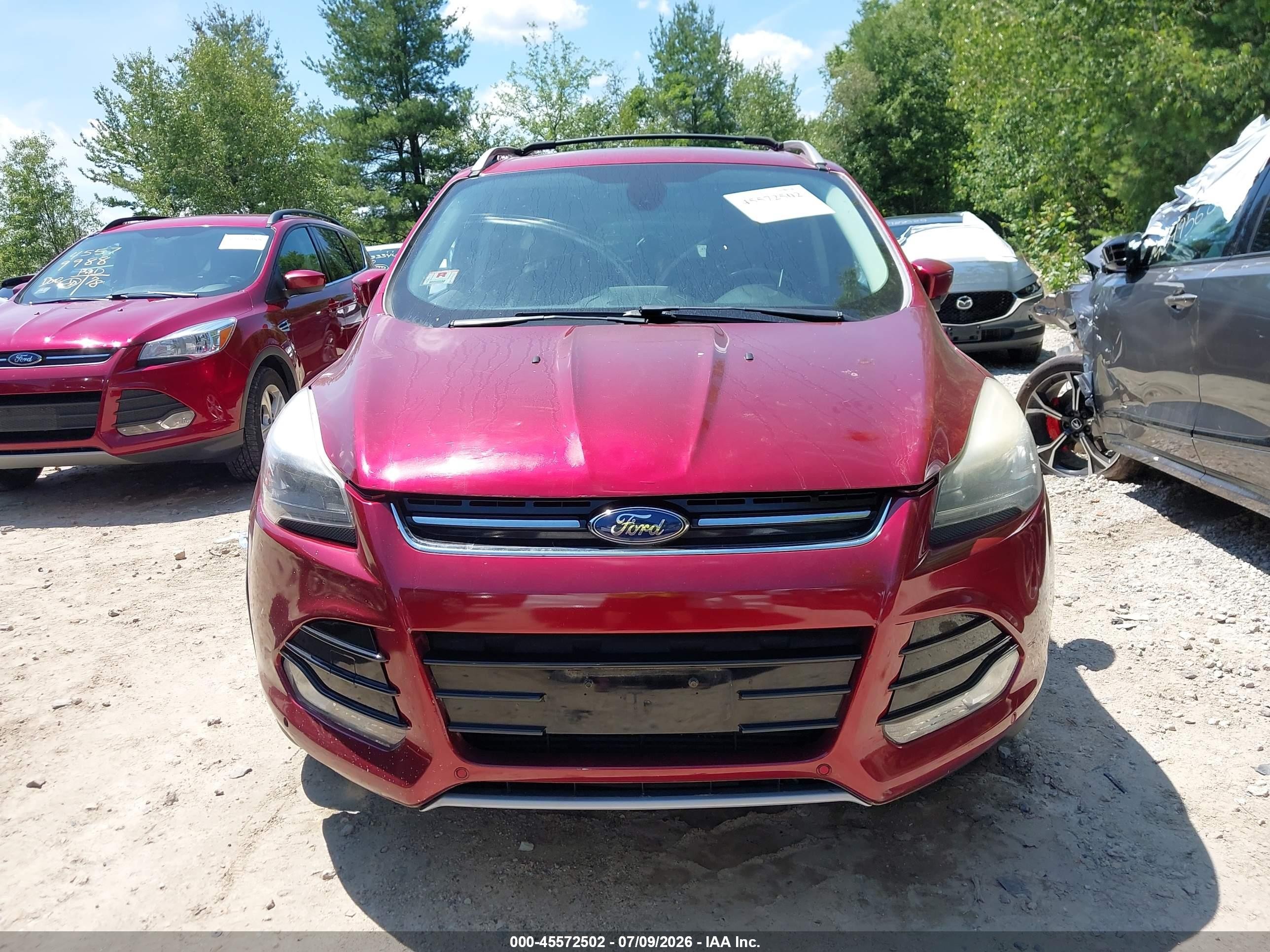 2013 Ford Escape Titanium Burgundy vin: 1FMCU9J94DUB49380