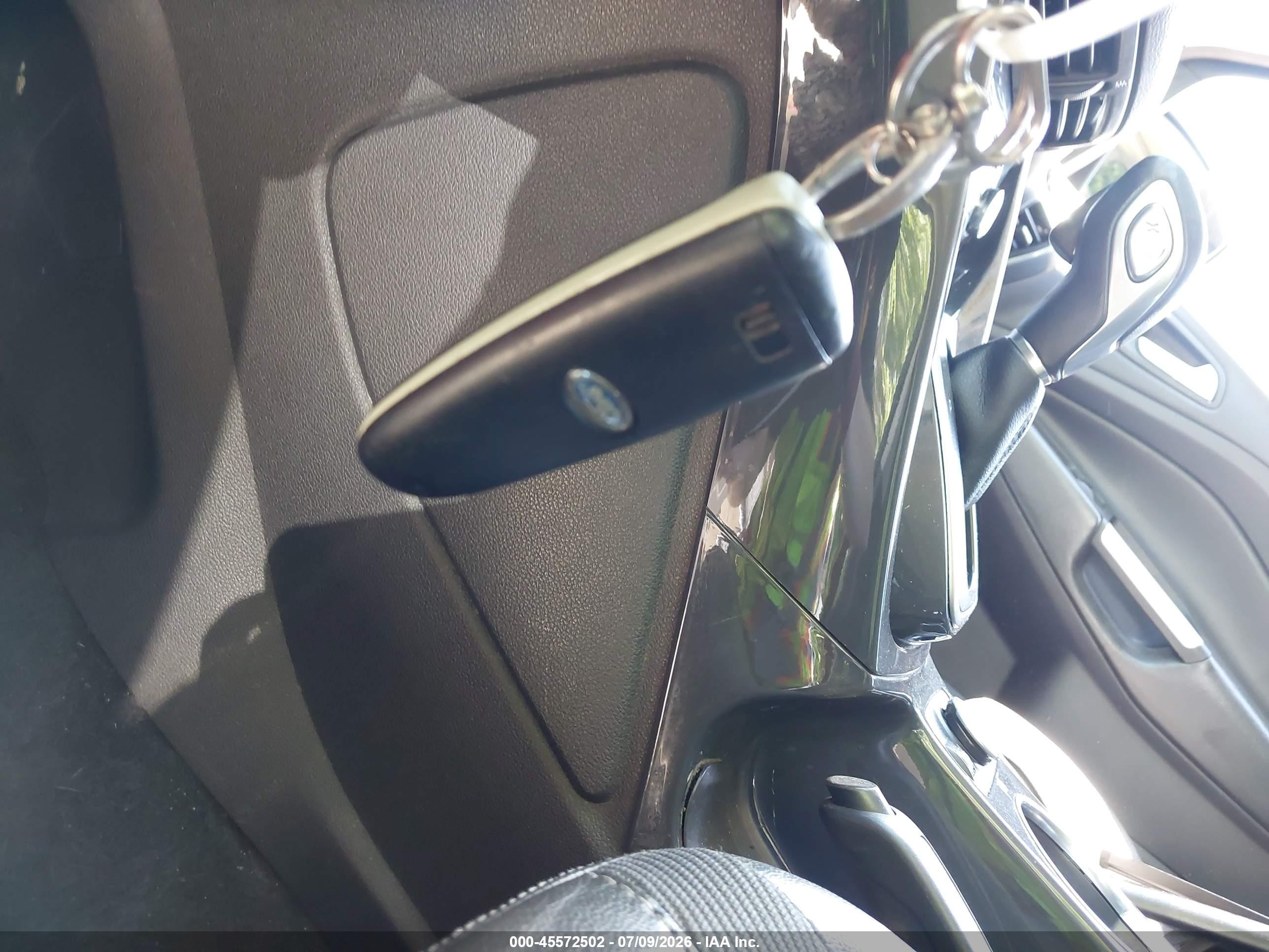 2013 Ford Escape Titanium Burgundy vin: 1FMCU9J94DUB49380