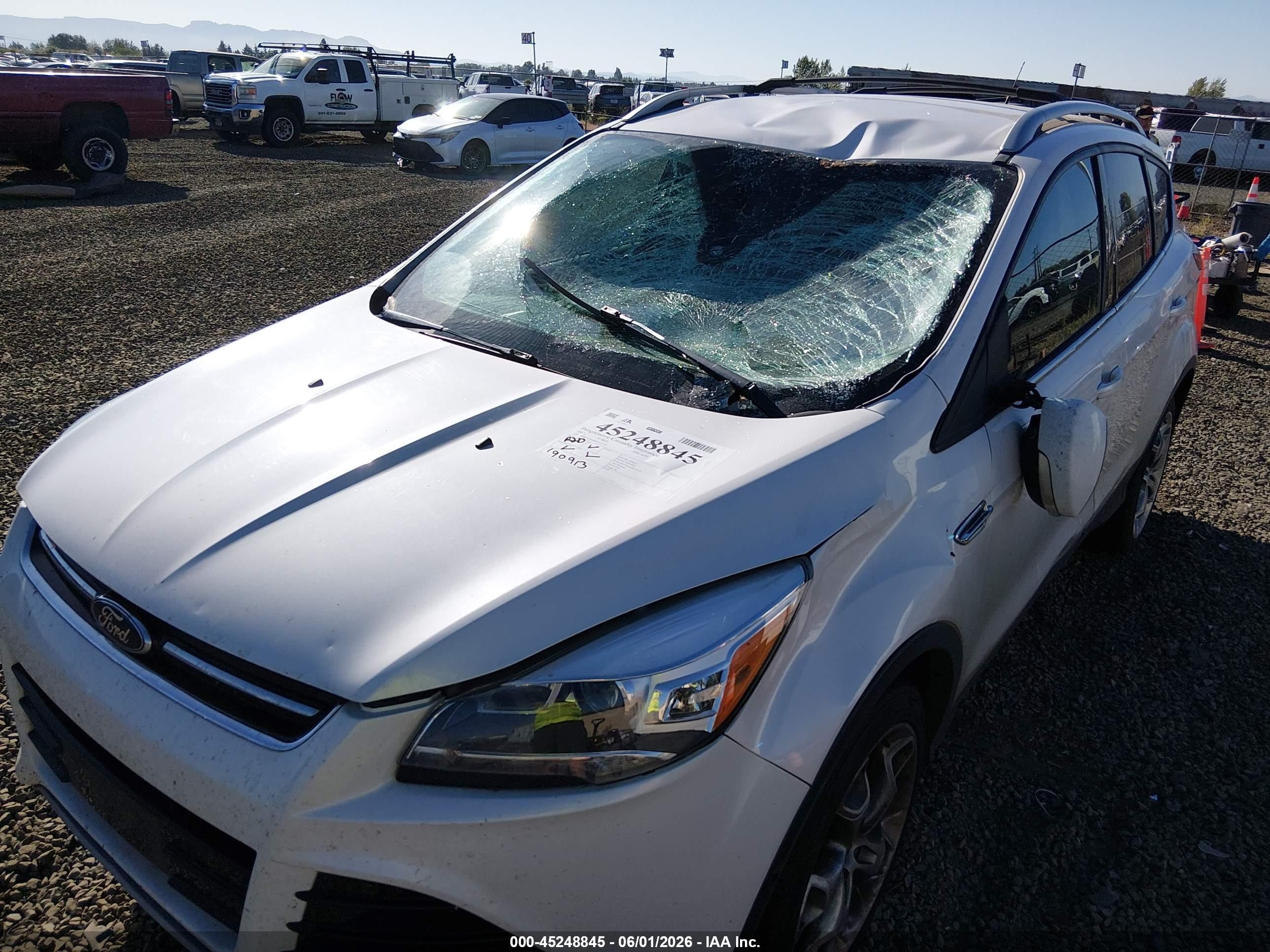2013 Ford Escape Titanium Белый vin: 1FMCU9J94DUC71771