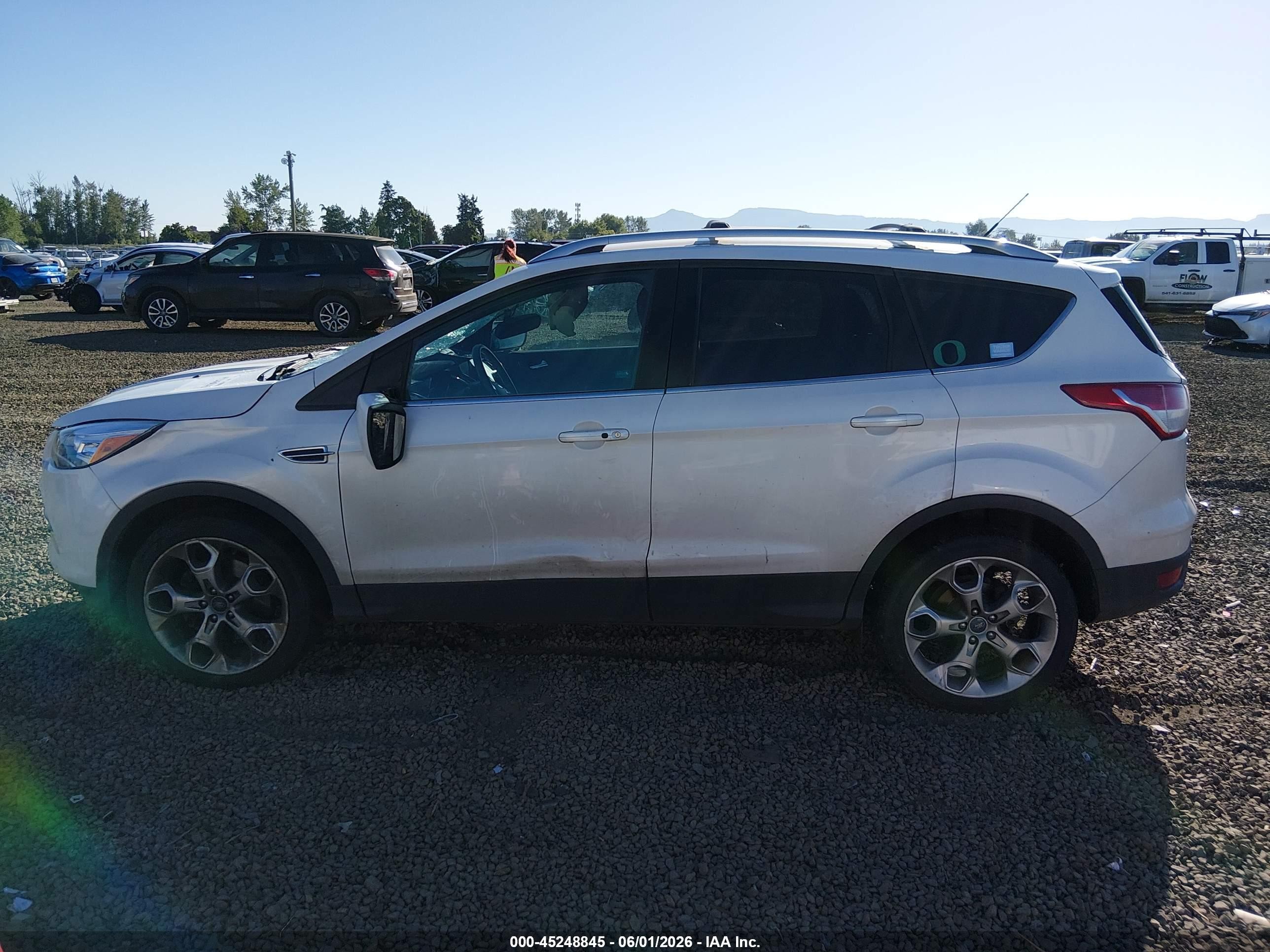 2013 Ford Escape Titanium Белый vin: 1FMCU9J94DUC71771