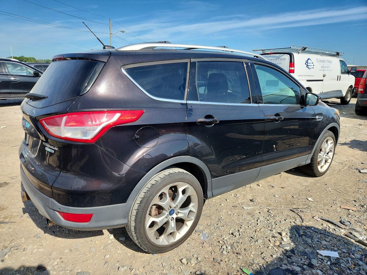2013 Ford Escape Titanium Черный vin: 1FMCU9J94DUD16093