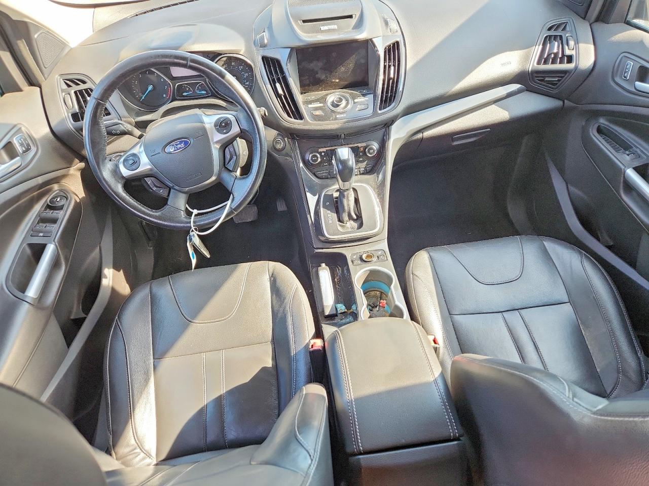2013 Ford Escape Titanium Черный vin: 1FMCU9J94DUD16093