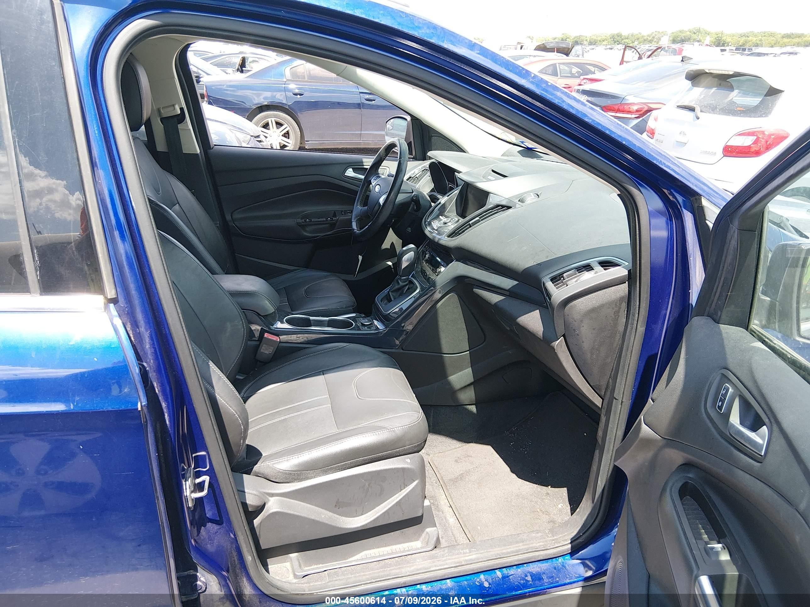 2013 Ford Escape Titanium Blue vin: 1FMCU9J94DUD53905