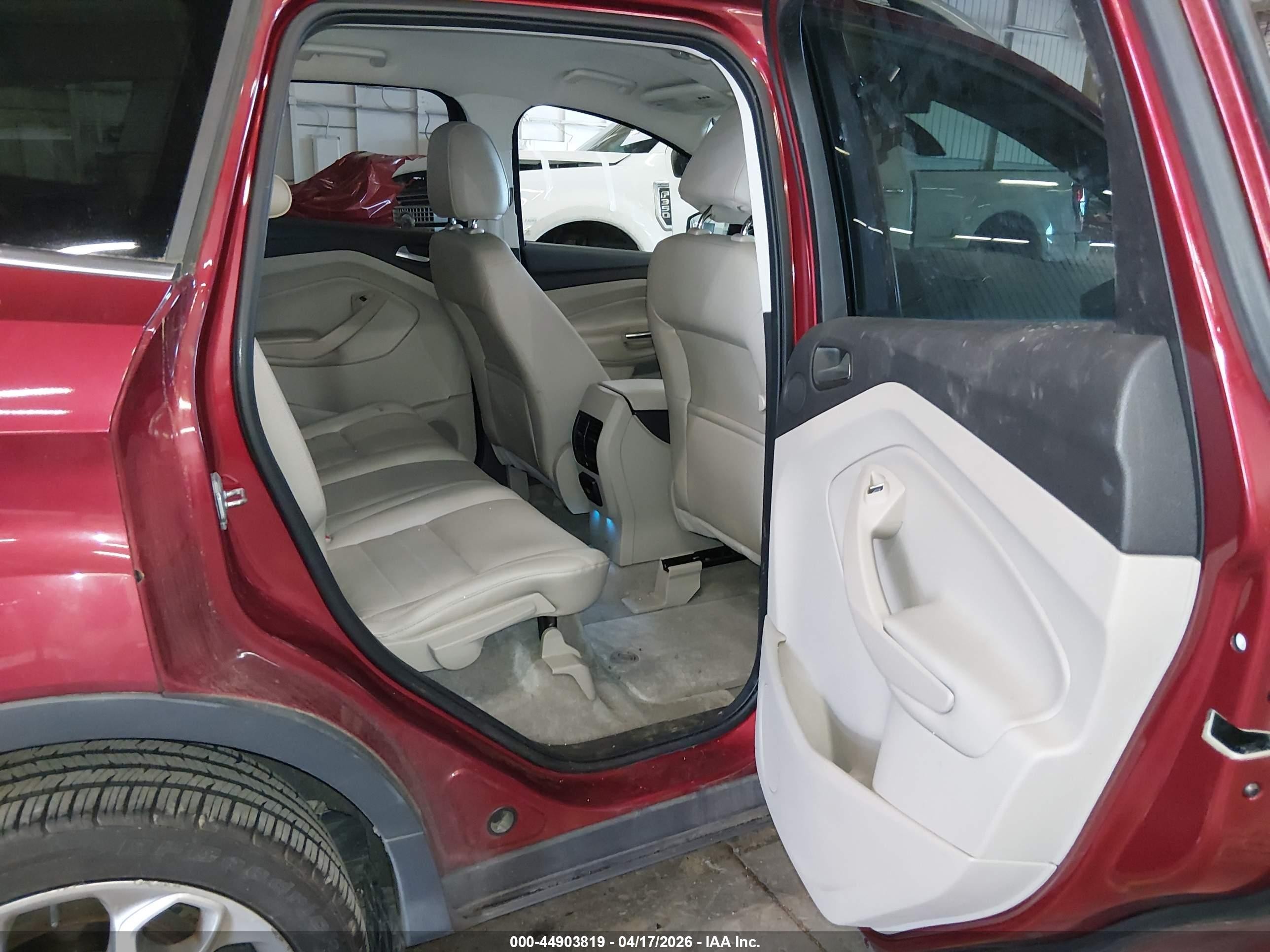 2014 Ford Escape Titanium Red vin: 1FMCU9J94EUA58823