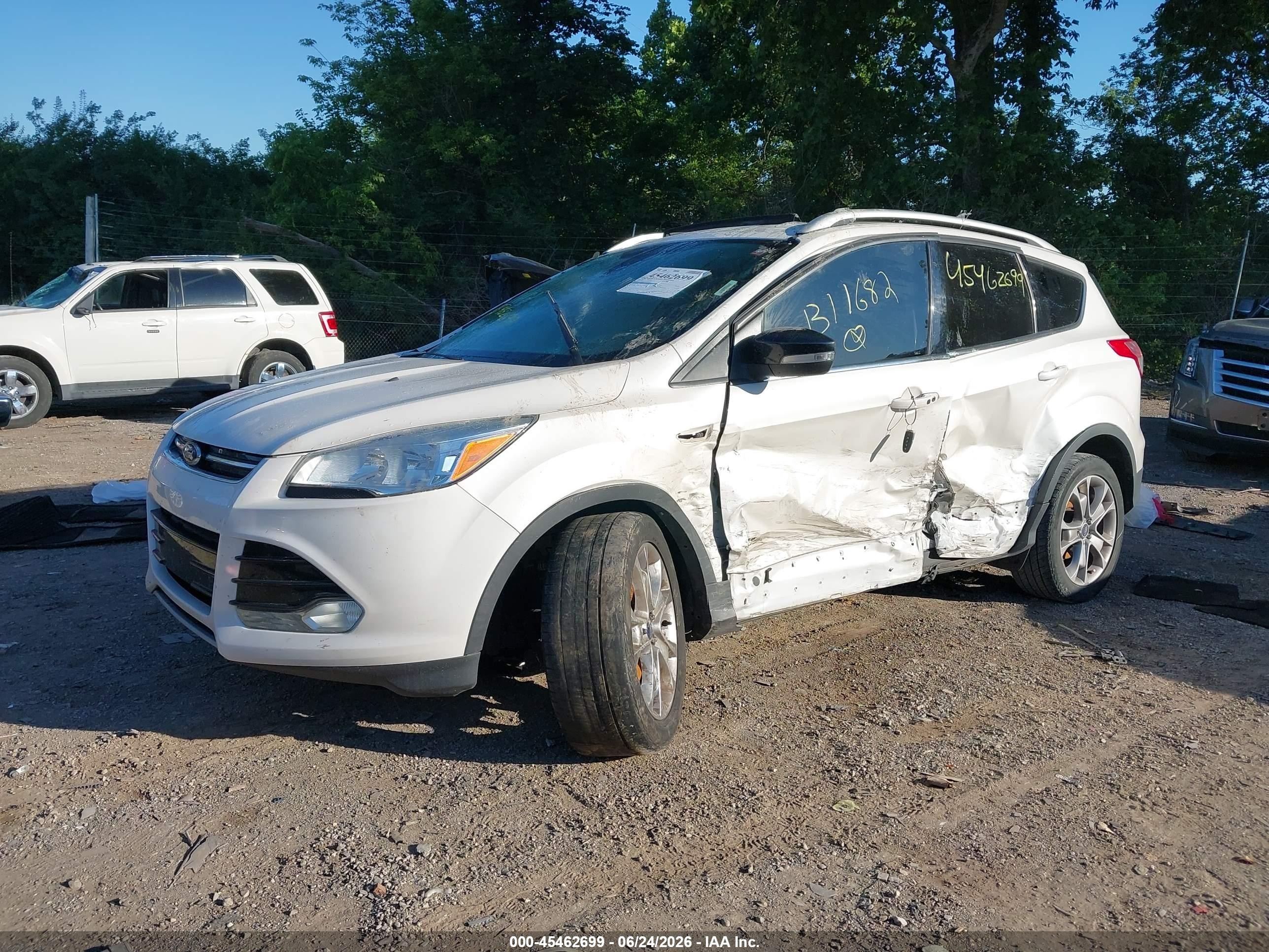 2014 Ford Escape Titanium Белый vin: 1FMCU9J94EUB11682