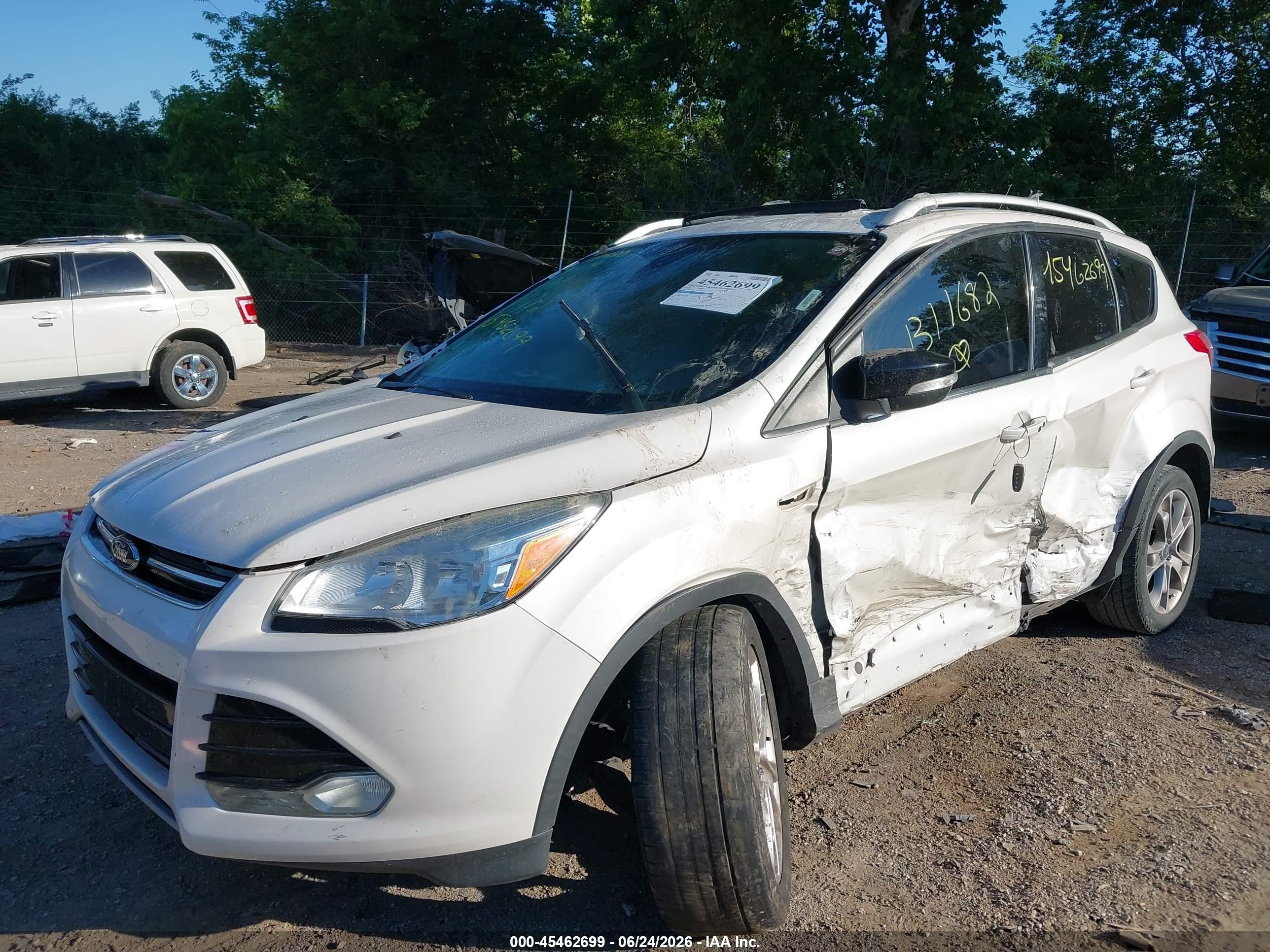 2014 Ford Escape Titanium Белый vin: 1FMCU9J94EUB11682