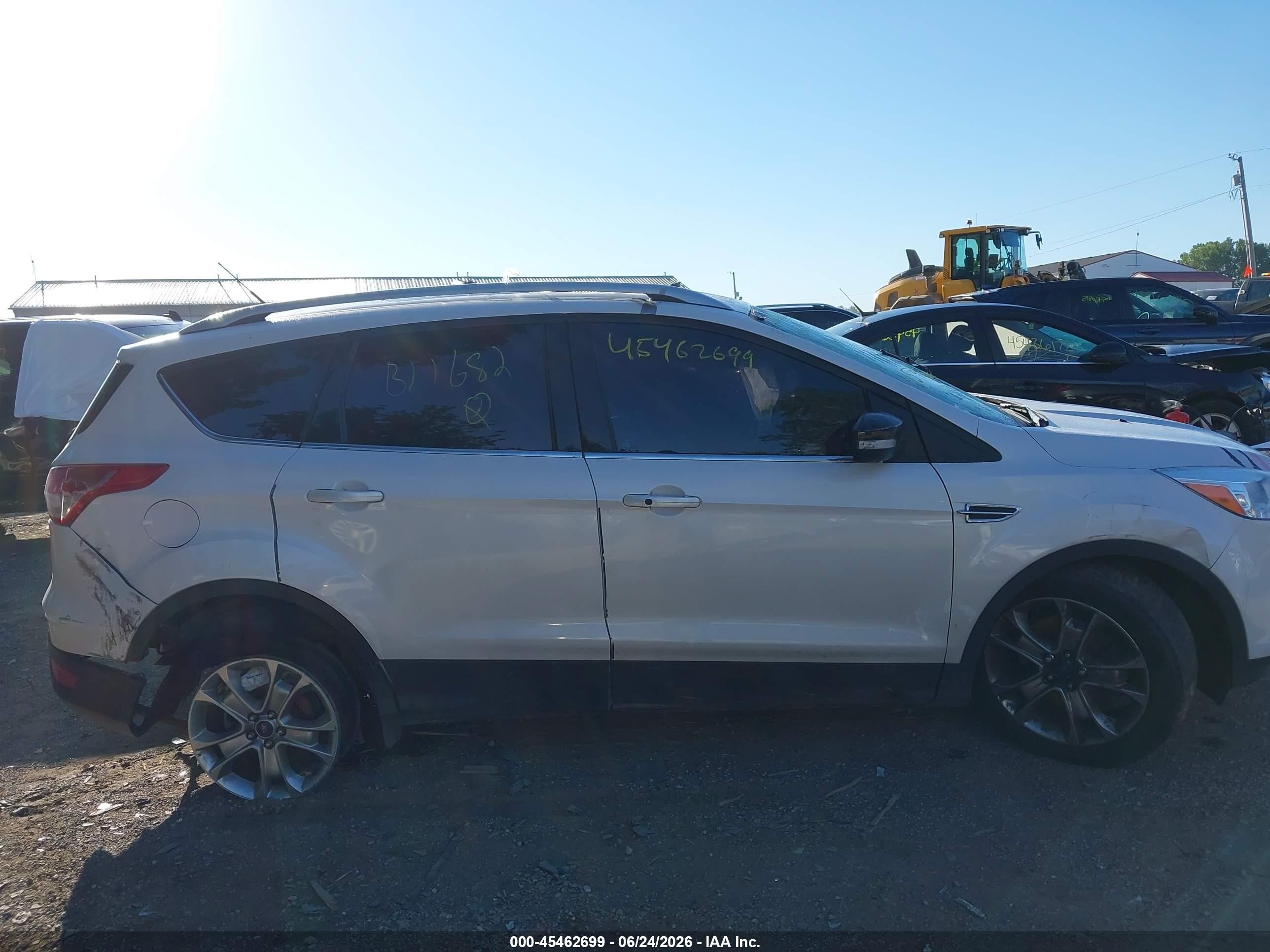 2014 Ford Escape Titanium Белый vin: 1FMCU9J94EUB11682