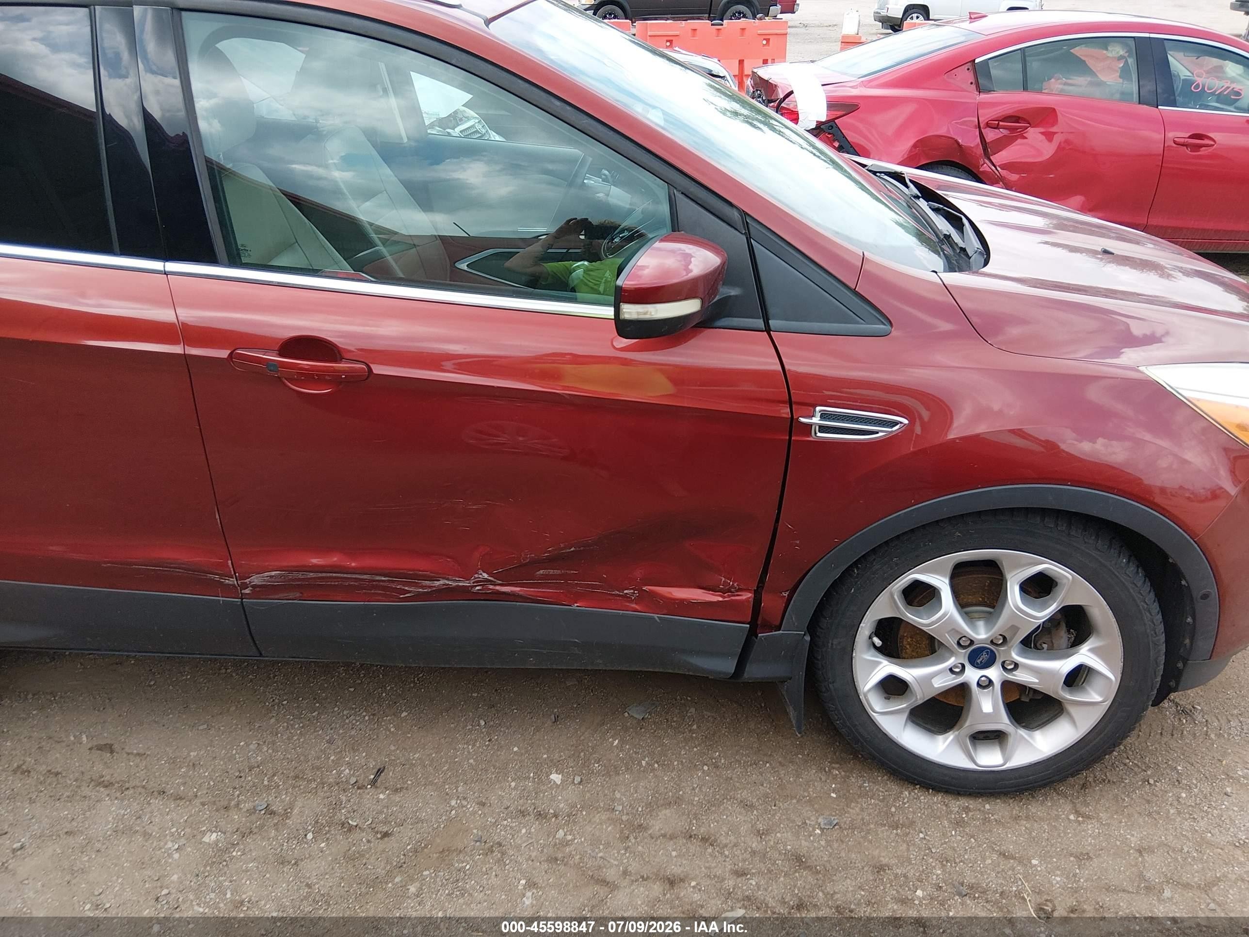 2014 Ford Escape Titanium Orange vin: 1FMCU9J94EUB14629
