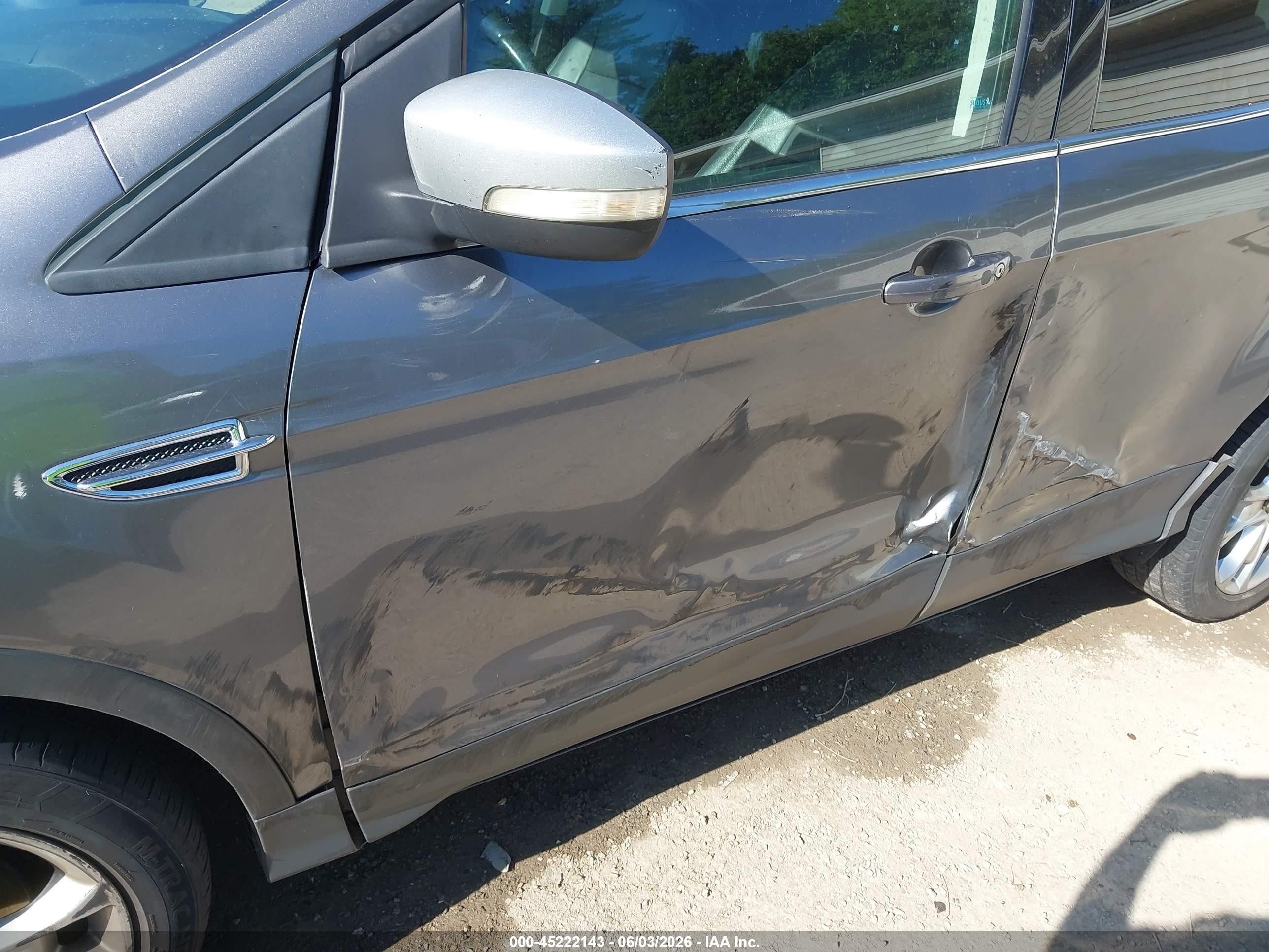 2014 Ford Escape Titanium Gray vin: 1FMCU9J94EUC06128
