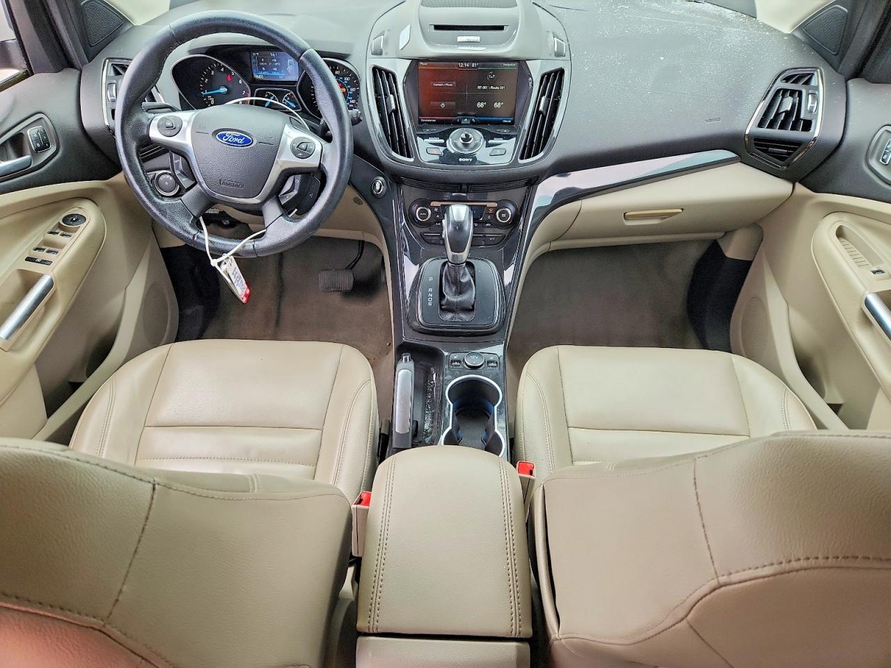 2014 Ford Escape Titanium White vin: 1FMCU9J94EUC33877
