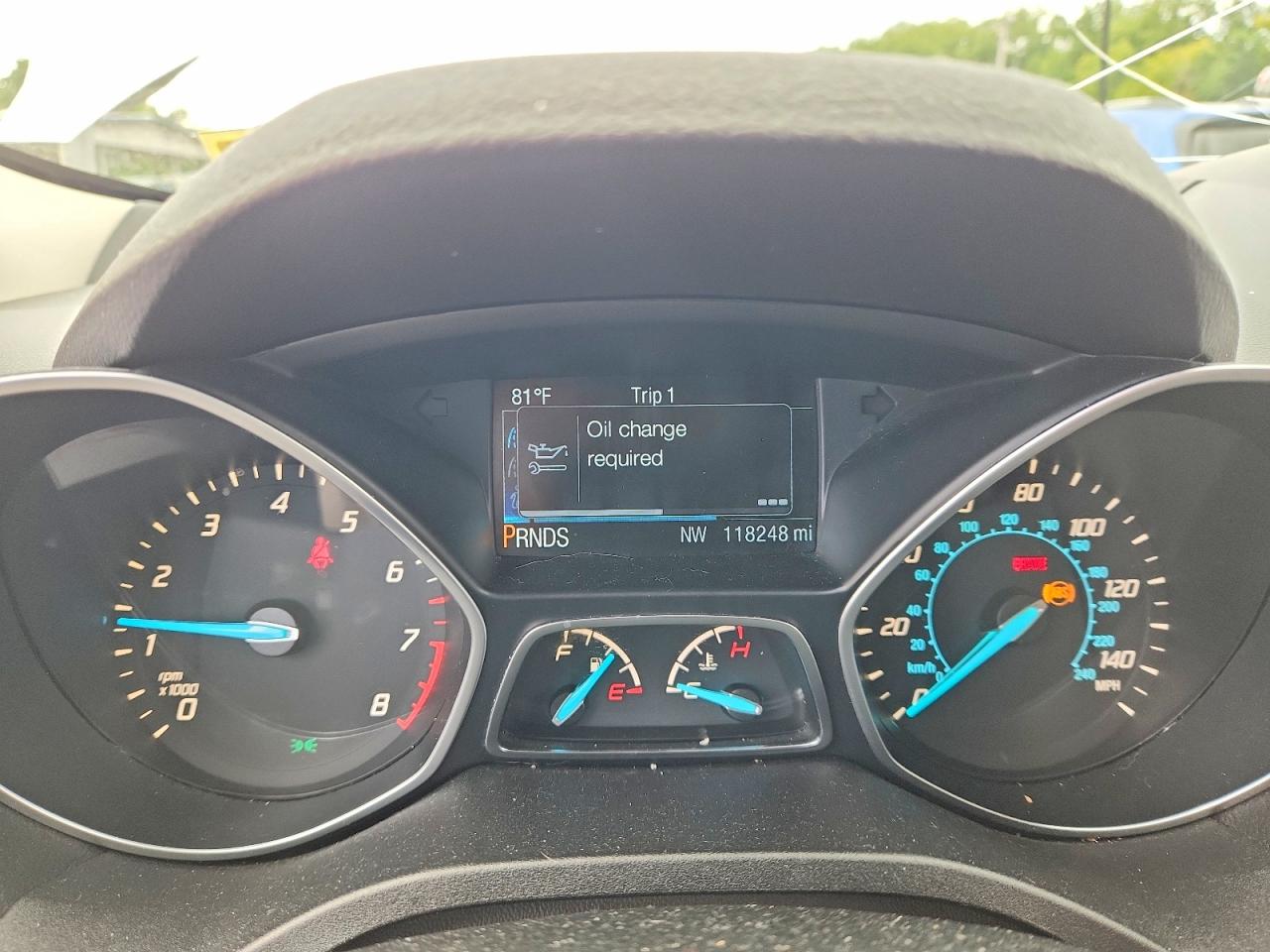 2014 Ford Escape Titanium White vin: 1FMCU9J94EUC33877