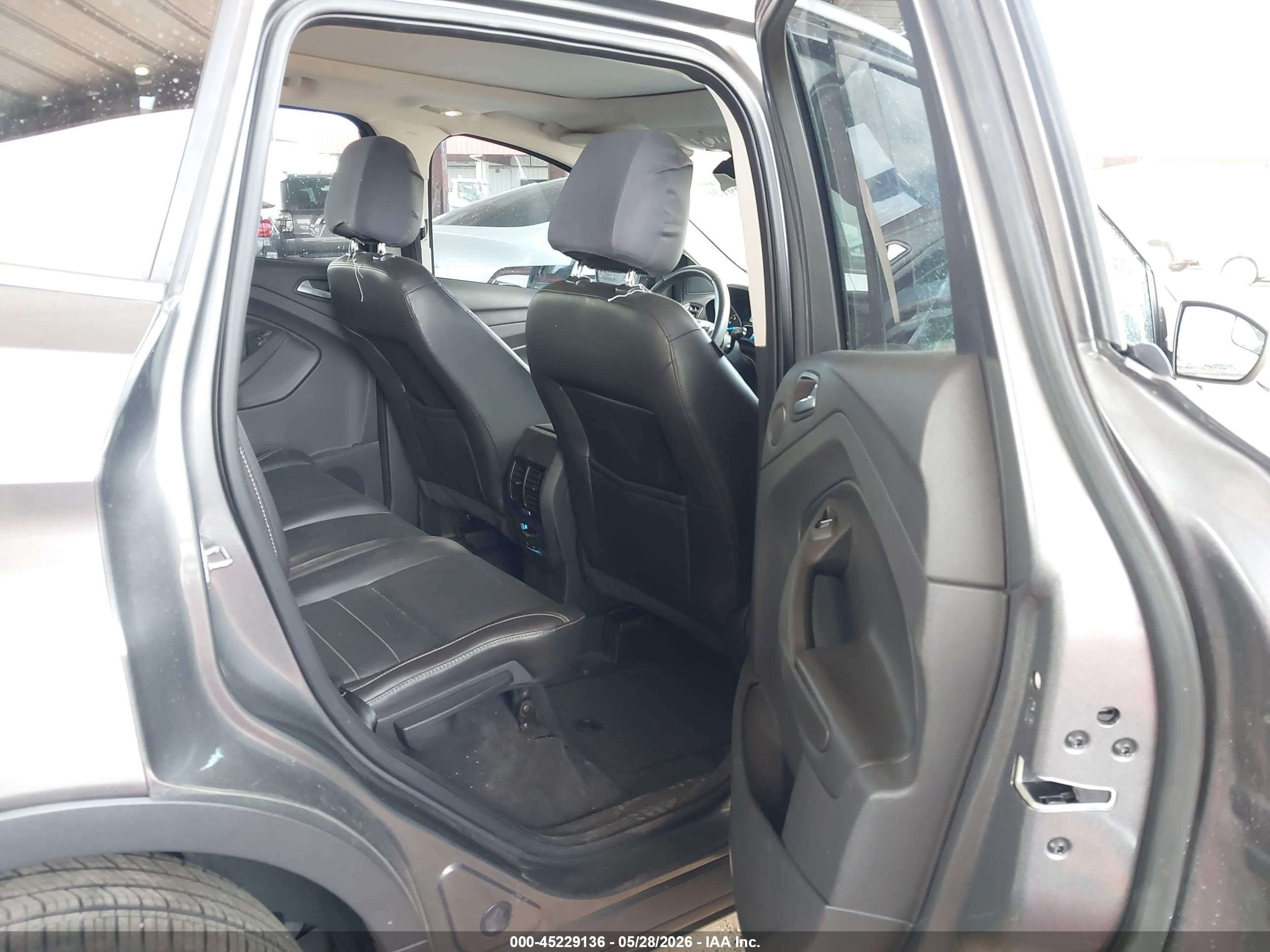 2014 Ford Escape Titanium Gray vin: 1FMCU9J94EUC65471