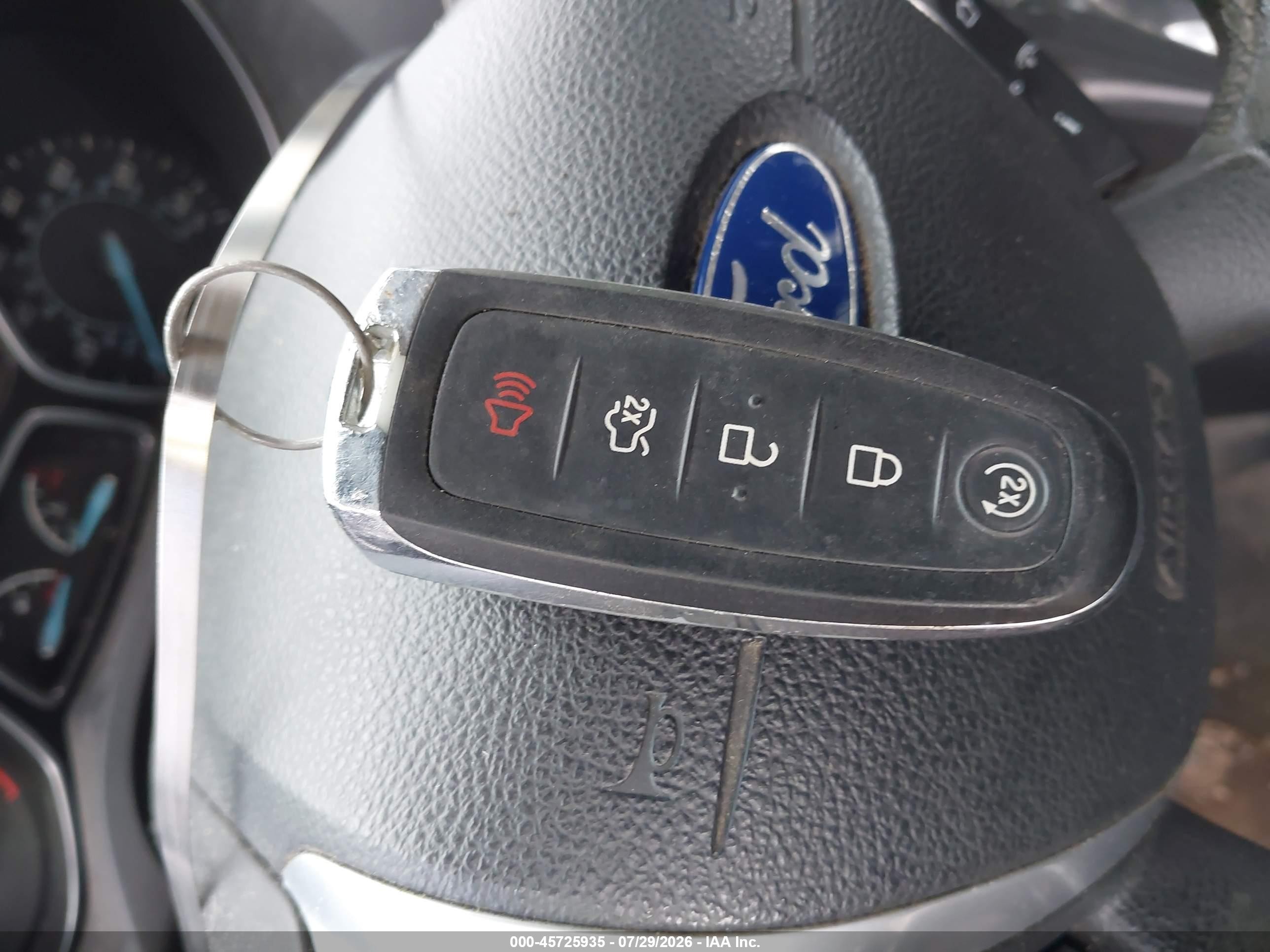 2014 Ford Escape Titanium Серебряный vin: 1FMCU9J94EUC77829