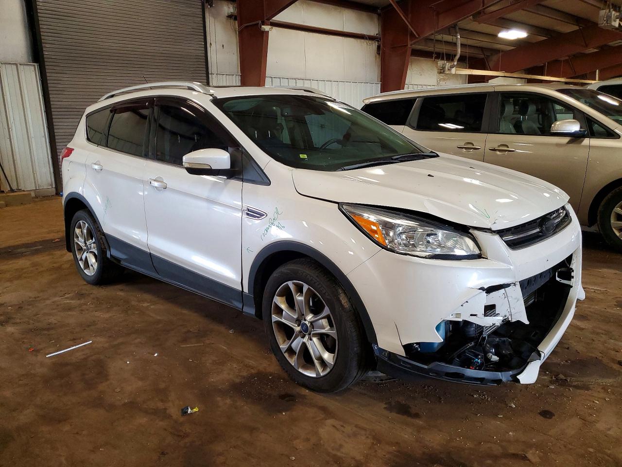 2014 Ford Escape Titanium White vin: 1FMCU9J94EUD61648