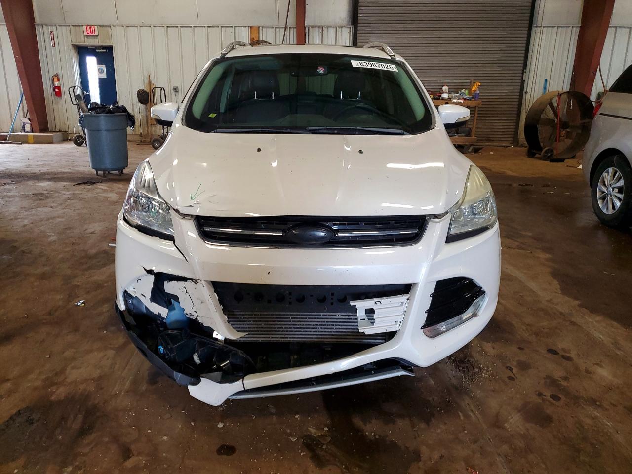 2014 Ford Escape Titanium White vin: 1FMCU9J94EUD61648