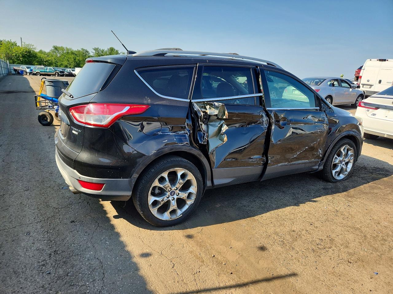 2015 Ford Escape Titanium Black vin: 1FMCU9J94FUB10615