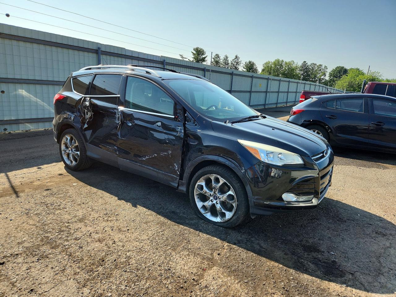 2015 Ford Escape Titanium Black vin: 1FMCU9J94FUB10615