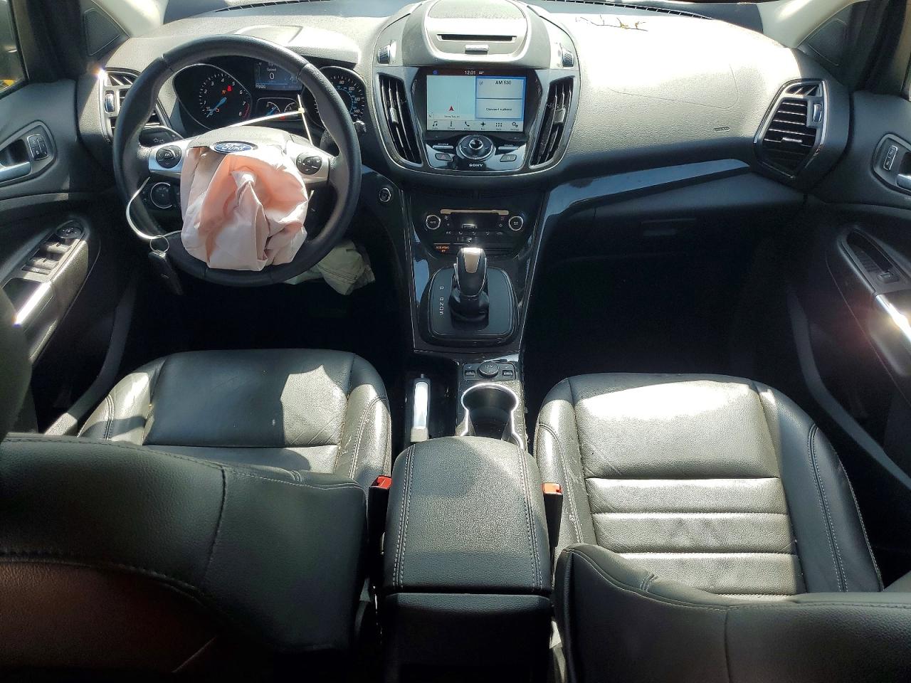 2016 Ford Escape Titanium Gray vin: 1FMCU9J94GUA94238