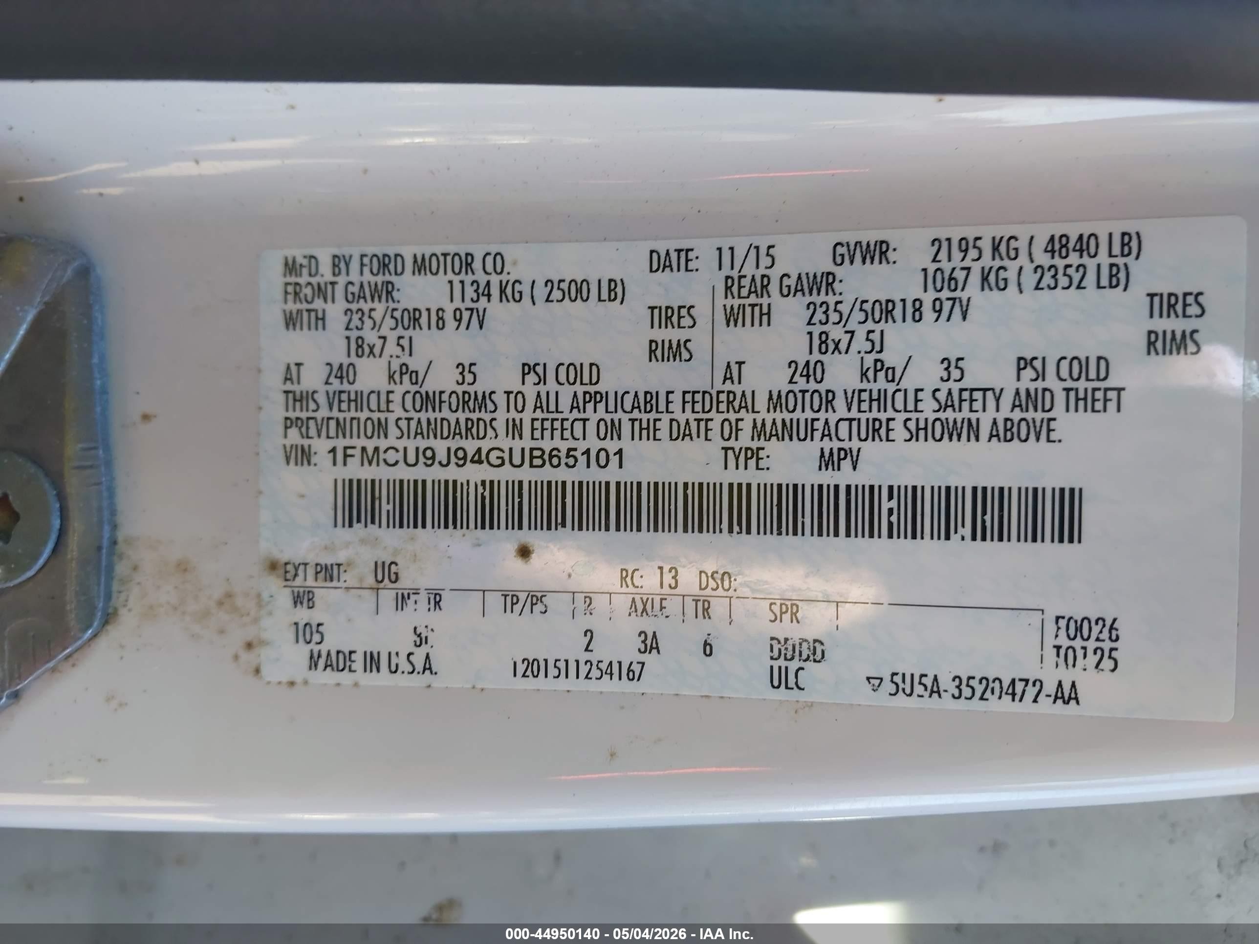 2016 Ford Escape Titanium White vin: 1FMCU9J94GUB65101