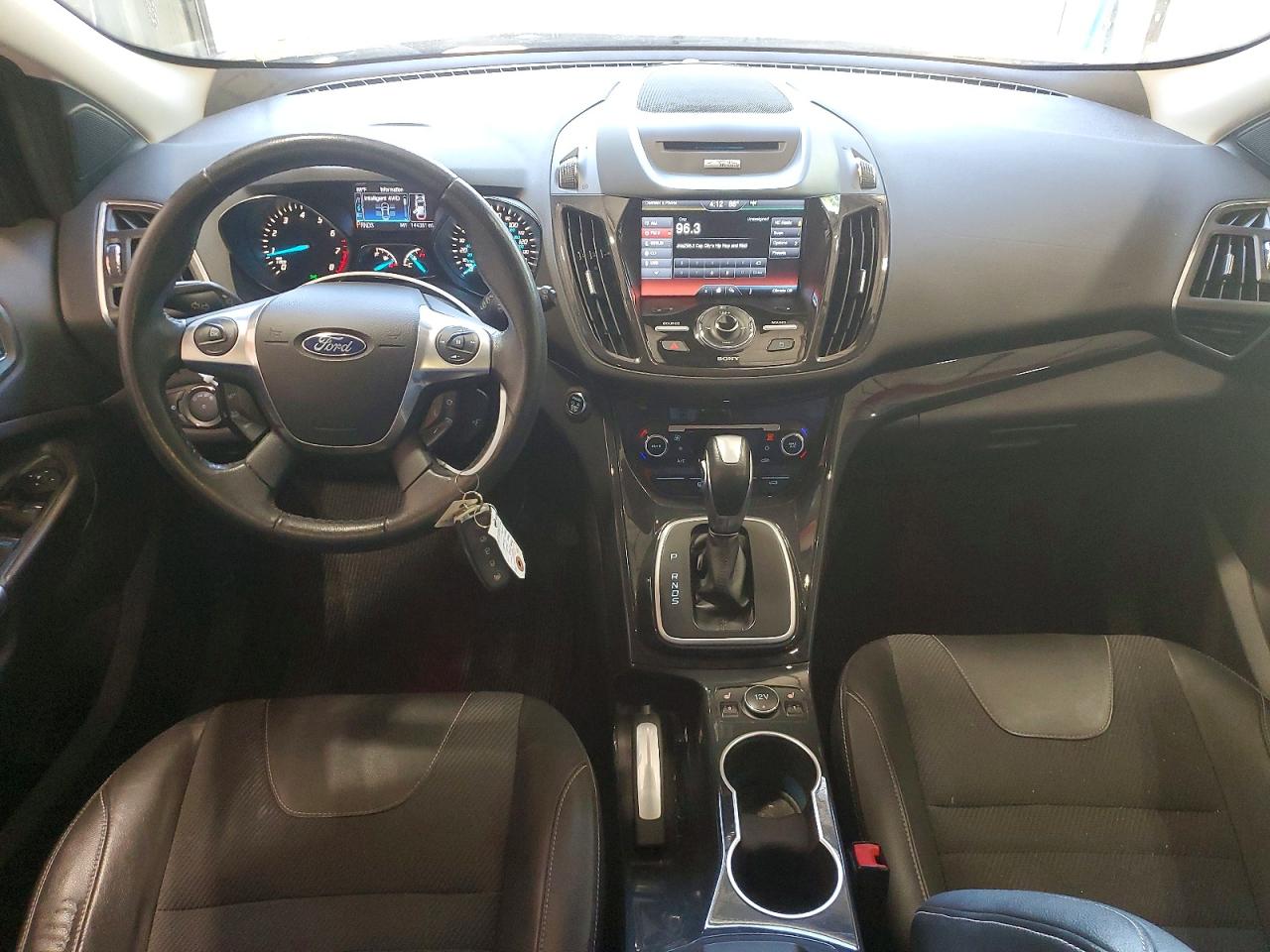2013 Ford Escape Titanium Burgundy vin: 1FMCU9J95DUC18643