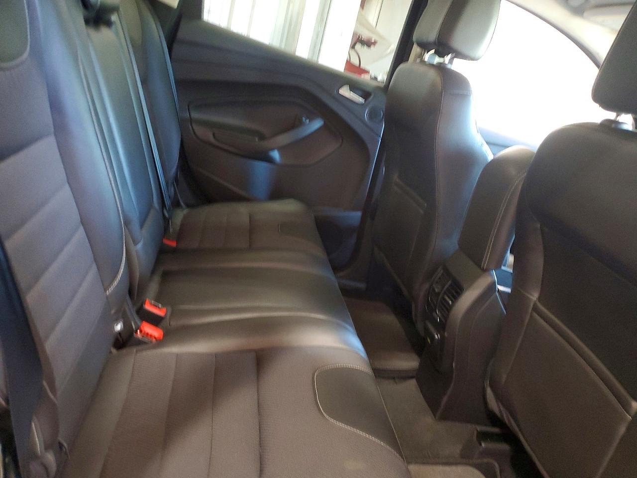 2013 Ford Escape Titanium Burgundy vin: 1FMCU9J95DUC18643